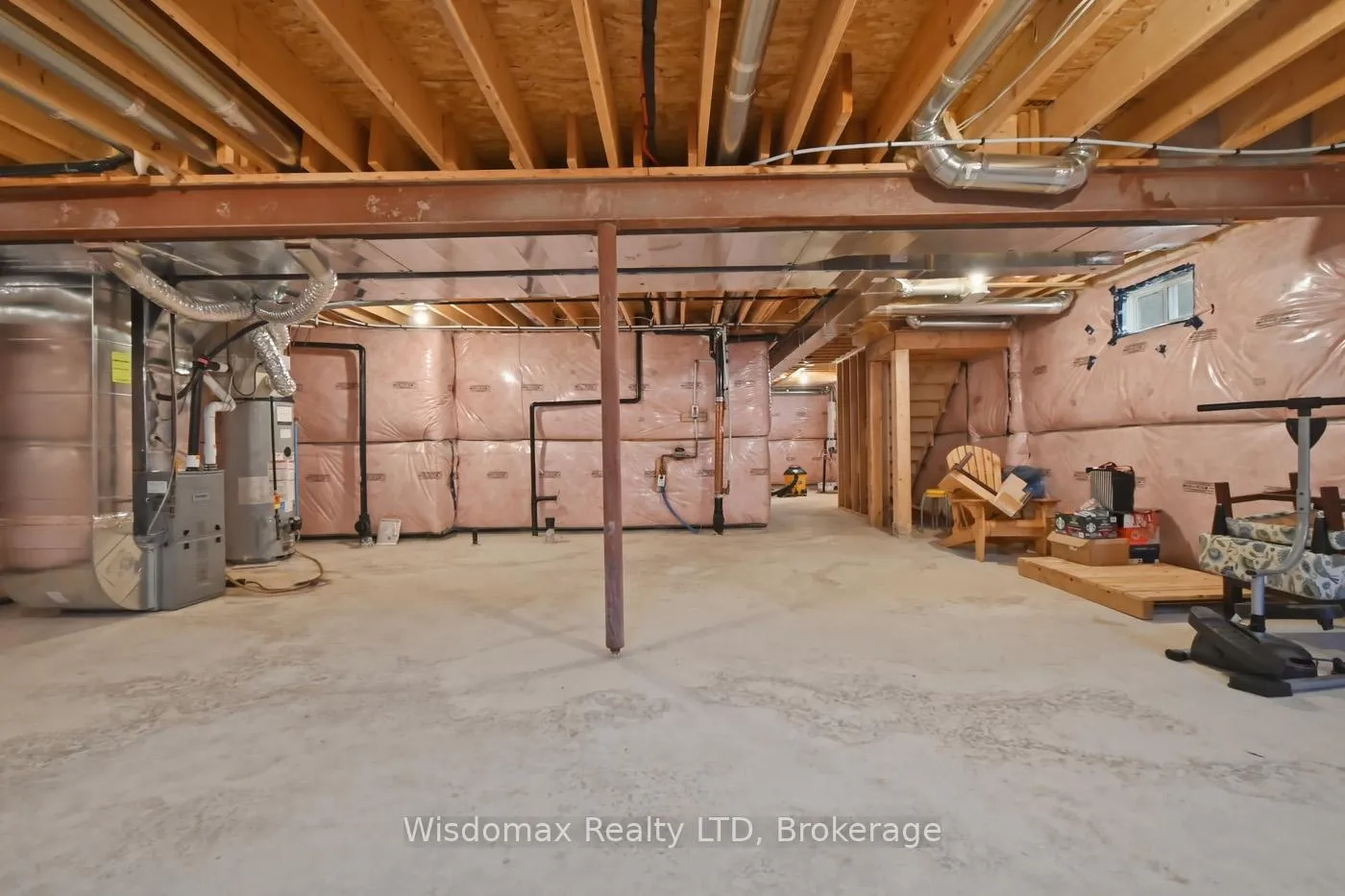 Photo 35 of 7719 Tupelo Crescent, Niagara Falls, Brown — HOMEH