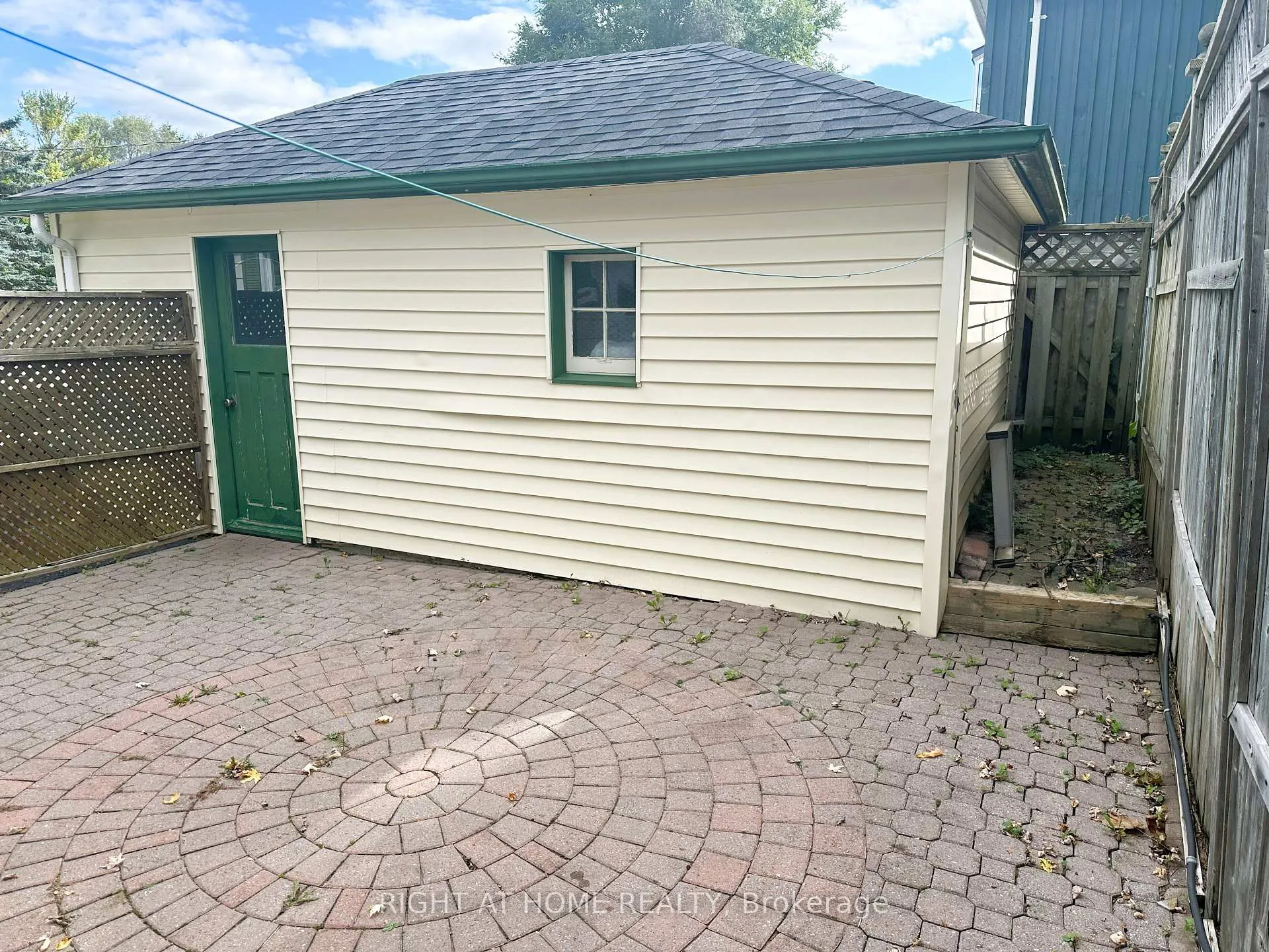 Photo 5 of 782 Gorham Street, Newmarket, Gorham-College Manor — HOMEH