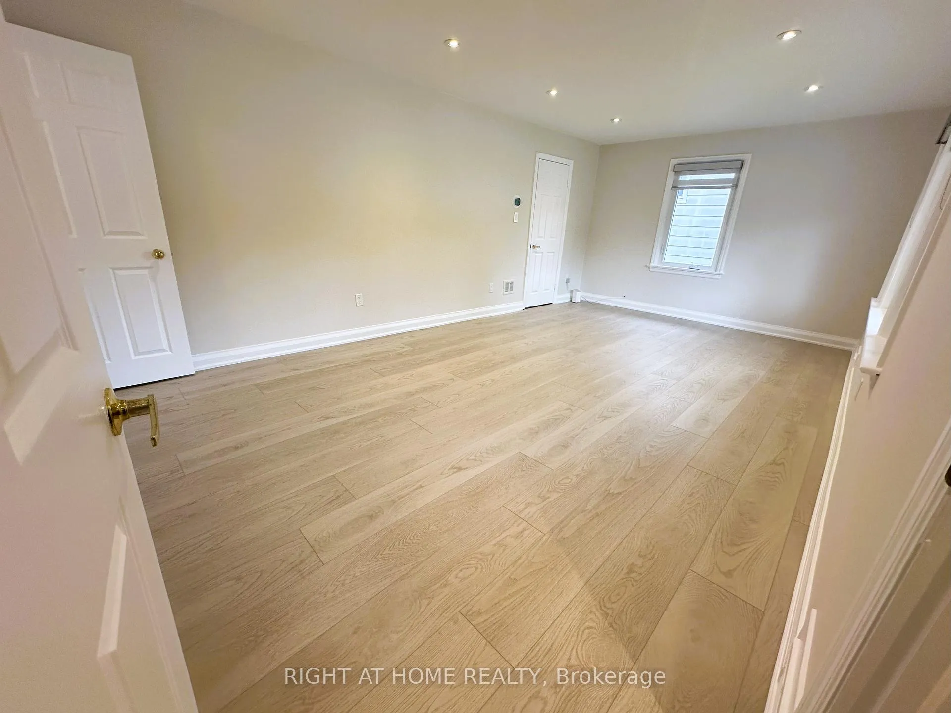 Photo 15 of 782 Gorham Street, Newmarket, Gorham-College Manor — HOMEH