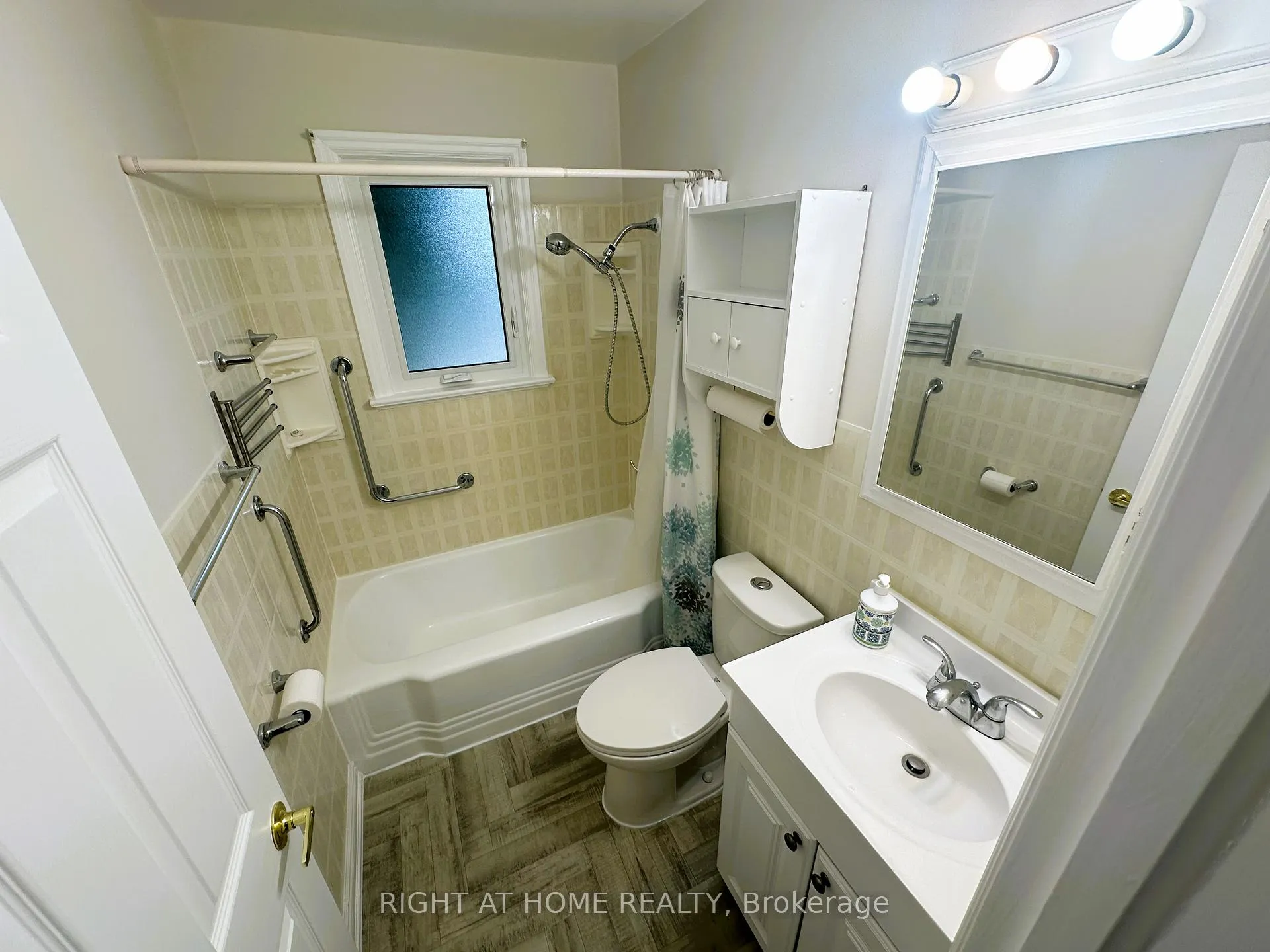 Photo 22 of 782 Gorham Street, Newmarket, Gorham-College Manor — HOMEH