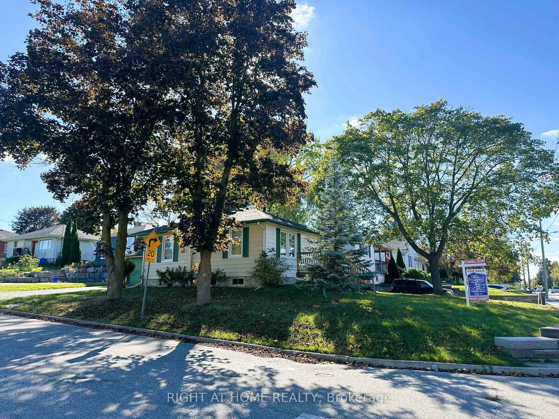Photo 31 of 782 Gorham Street, Newmarket, Gorham-College Manor — HOMEH