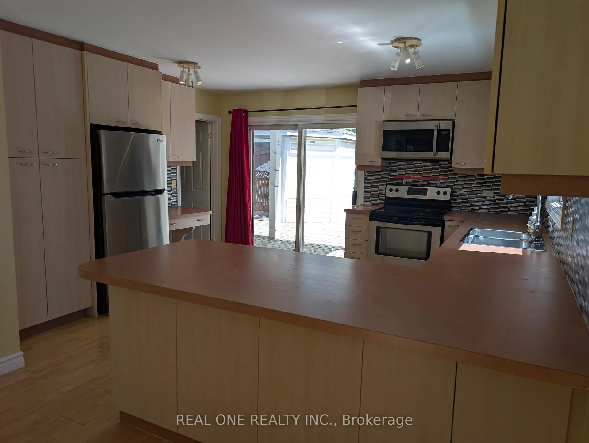 Photo 22 of 157 Bessborough Drive, Georgina, Keswick South — HOMEH