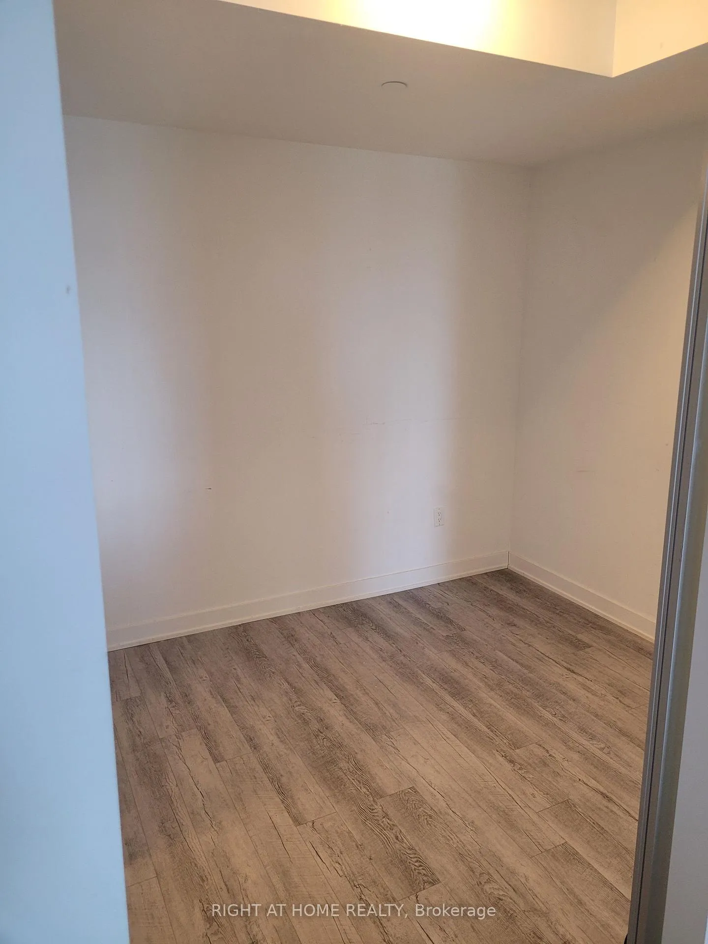 Photo 13 of Unit 712, 106 Dovercourt Road, Toronto, Trinity-Bellwoods — HOMEH
