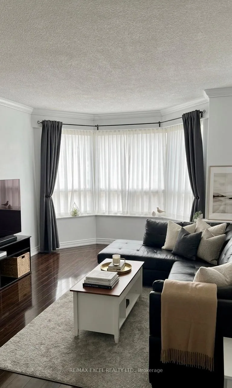 Photo 2 of Unit 708, 6 Humberline Drive, Etobicoke, West Humber-Clairville — HOMEH