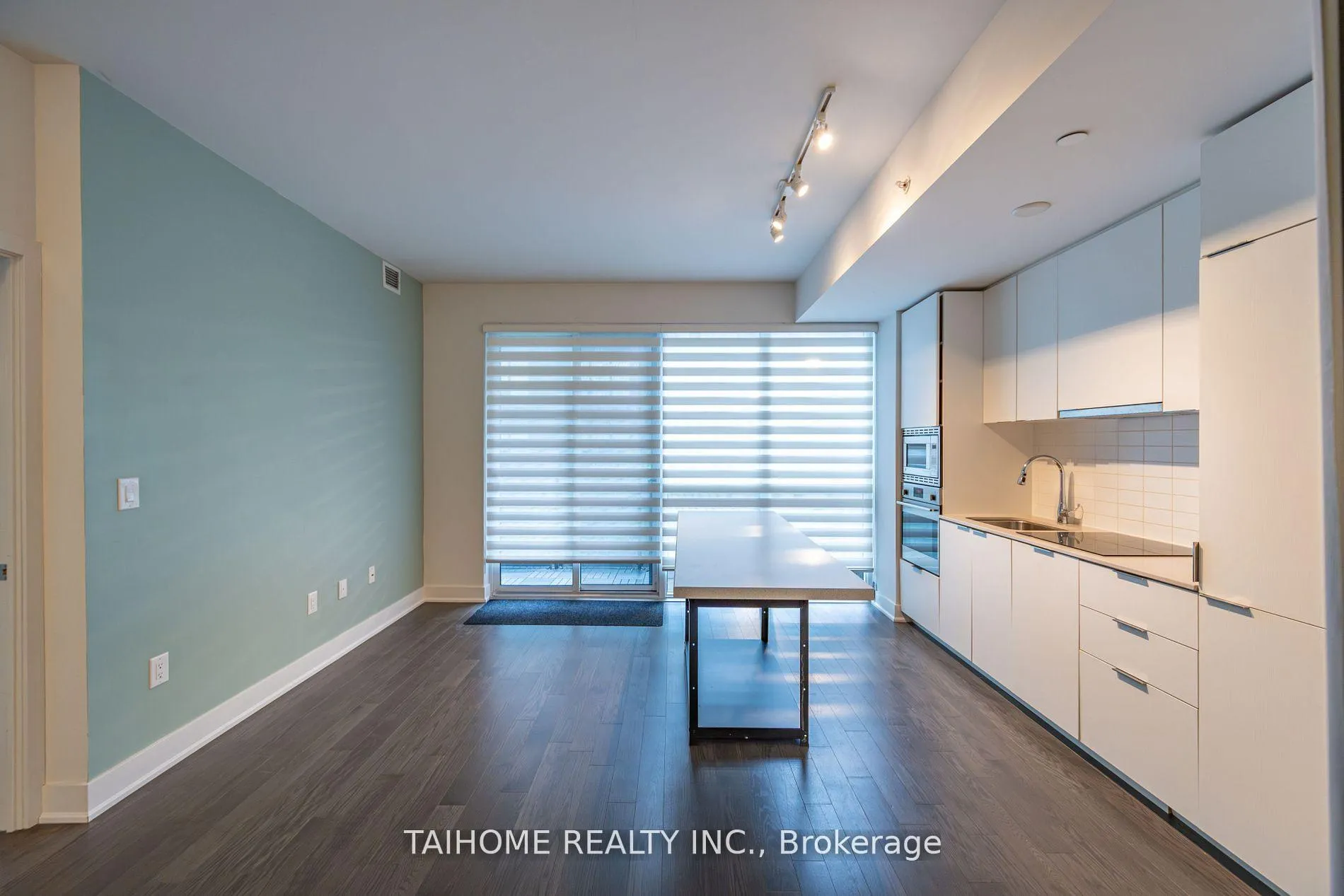 Photo 1 of Unit 307, 955 Bay Street, Toronto, Bay Street Corridor — HOMEH