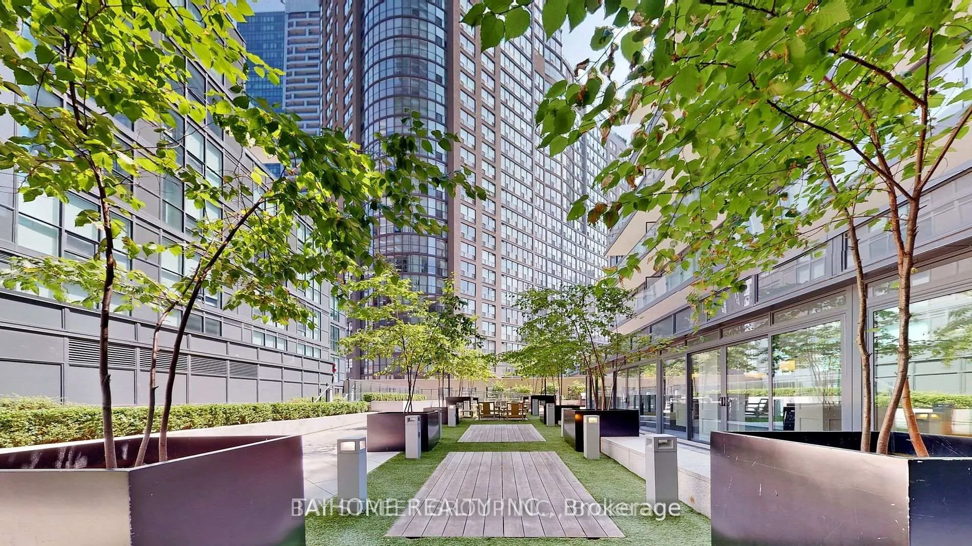 Photo 12 of Unit 307, 955 Bay Street, Toronto, Bay Street Corridor — HOMEH