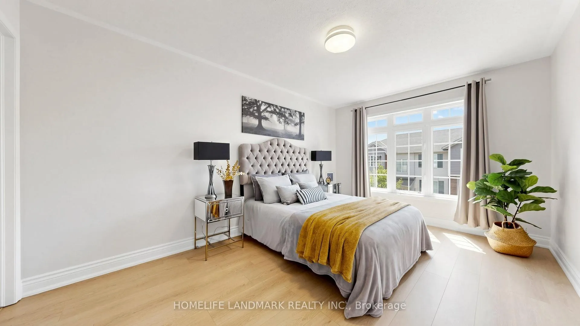 Photo 15 of 17 Hepworth Crescent, Hamilton, Ancaster — HOMEH