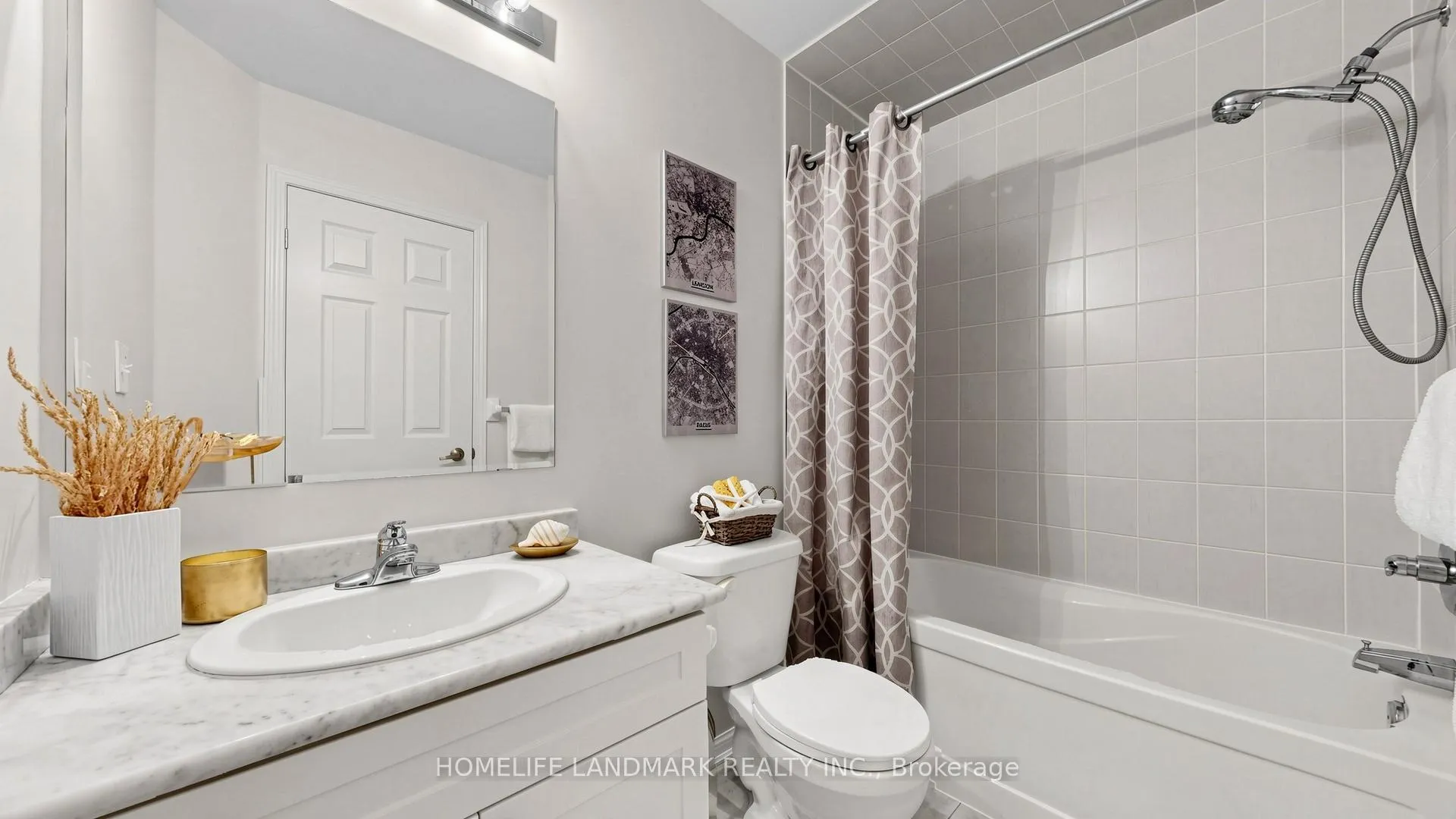 Photo 23 of 17 Hepworth Crescent, Hamilton, Ancaster — HOMEH