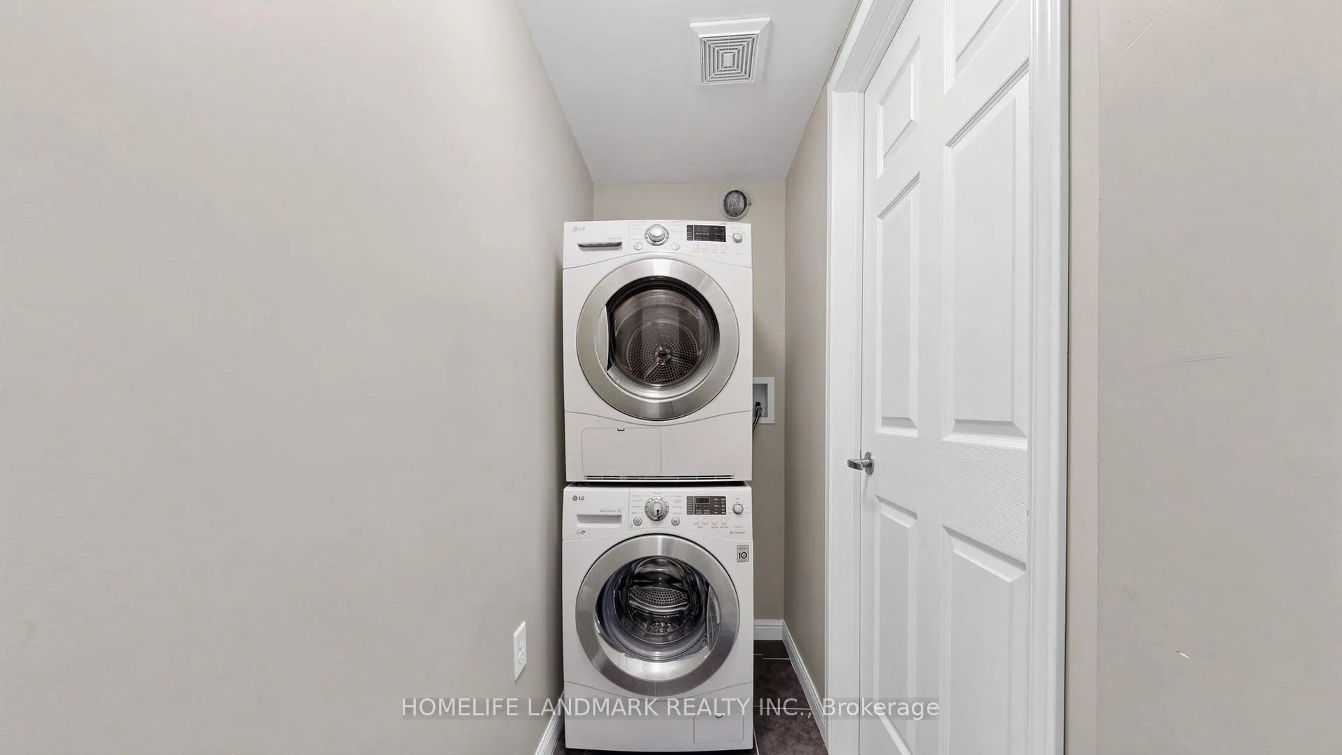 Photo 29 of 17 Hepworth Crescent, Hamilton, Ancaster — HOMEH