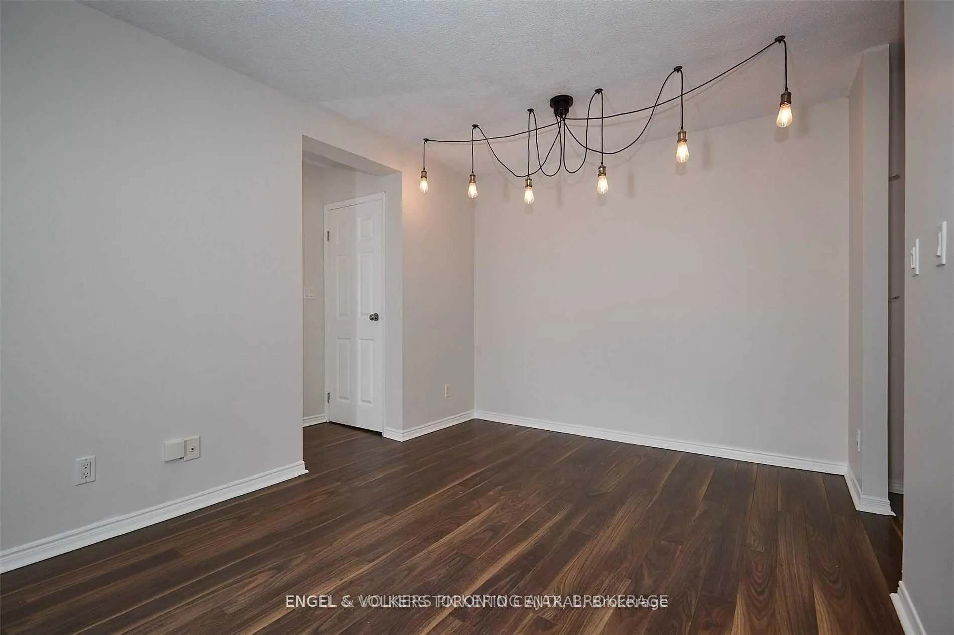 Photo 2 of Unit 310, 222 The Esplanade Street, Toronto, Waterfront Communities — HOMEH