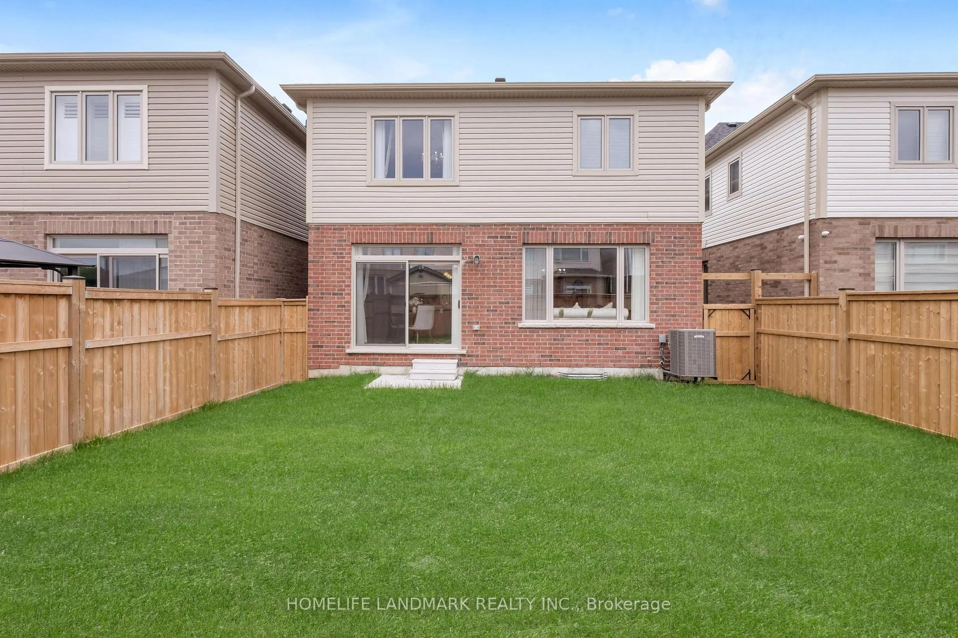 Photo 44 of 55 Georgina Street, Kitchener — HOMEH