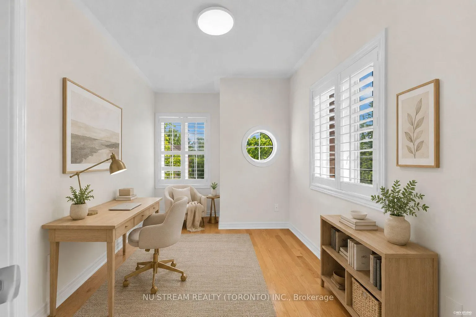 Photo 28 of 36 Crispin Court, Markham, Buttonville — HOMEH
