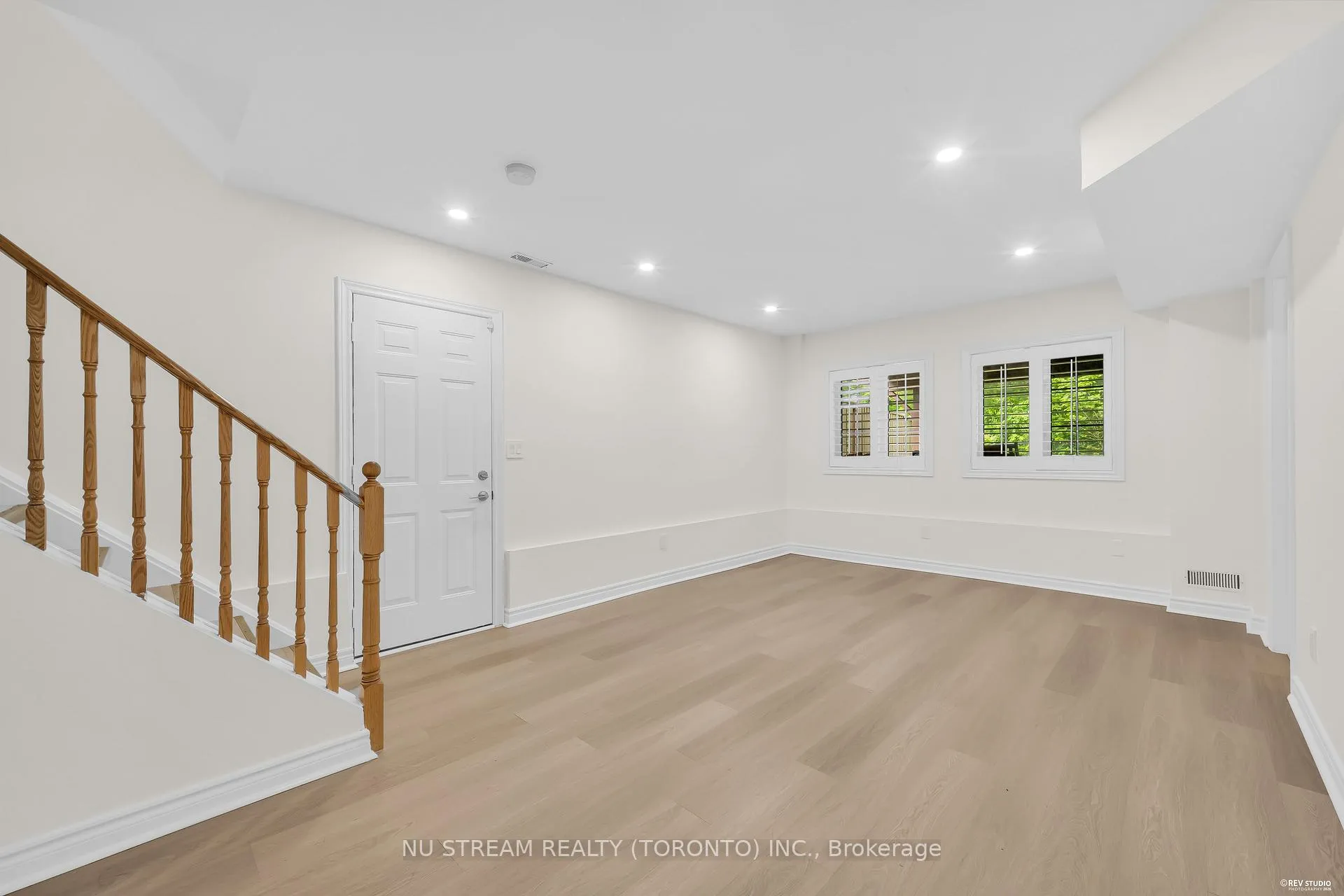 Photo 38 of 36 Crispin Court, Markham, Buttonville — HOMEH