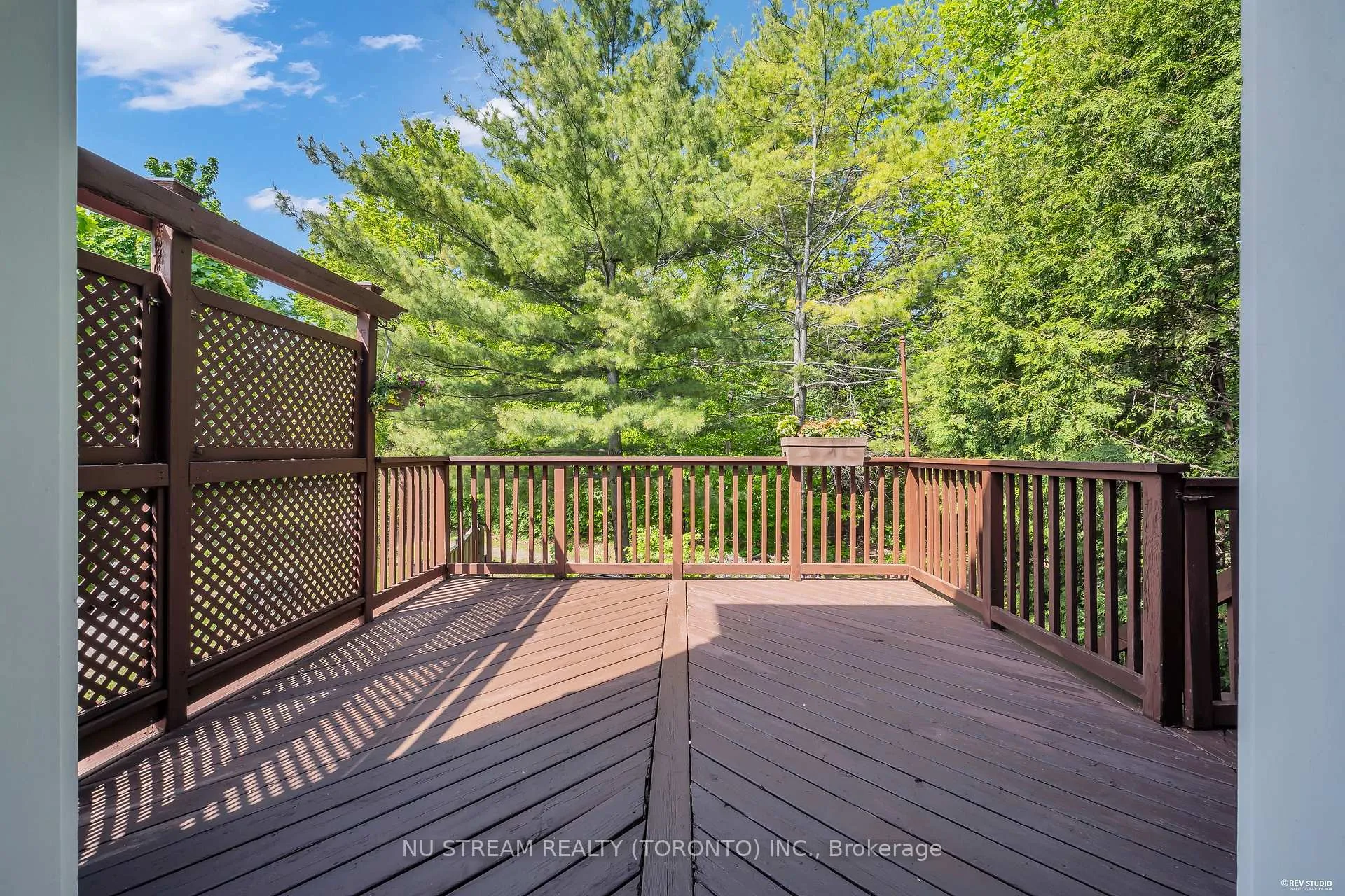 Photo 43 of 36 Crispin Court, Markham, Buttonville — HOMEH