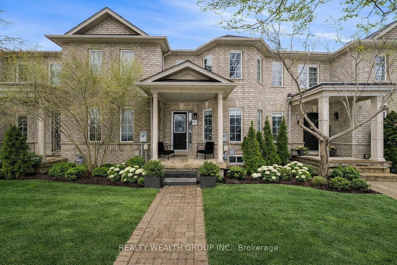 Front of 34 Castle Park Boulevard