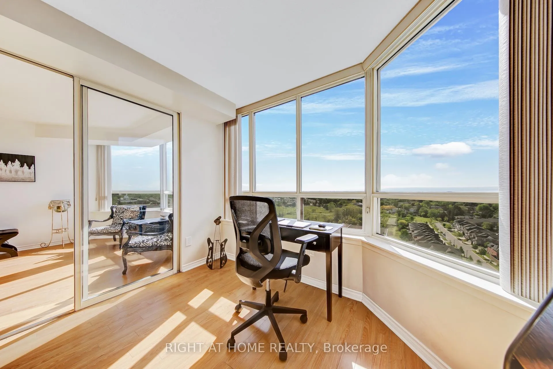 Photo 15 of Unit 2027, 3 Greystone Walk Drive, Scarborough, Kennedy Park — HOMEH
