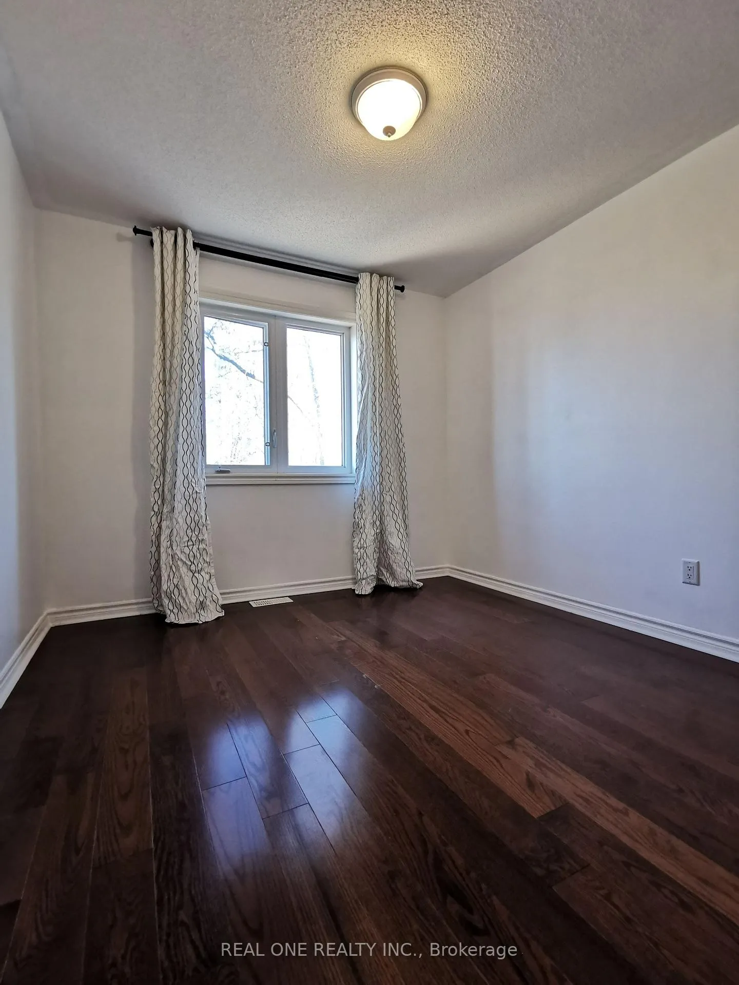Photo 12 of 53 Hammersly Boulevard, Markham, Wismer — HOMEH