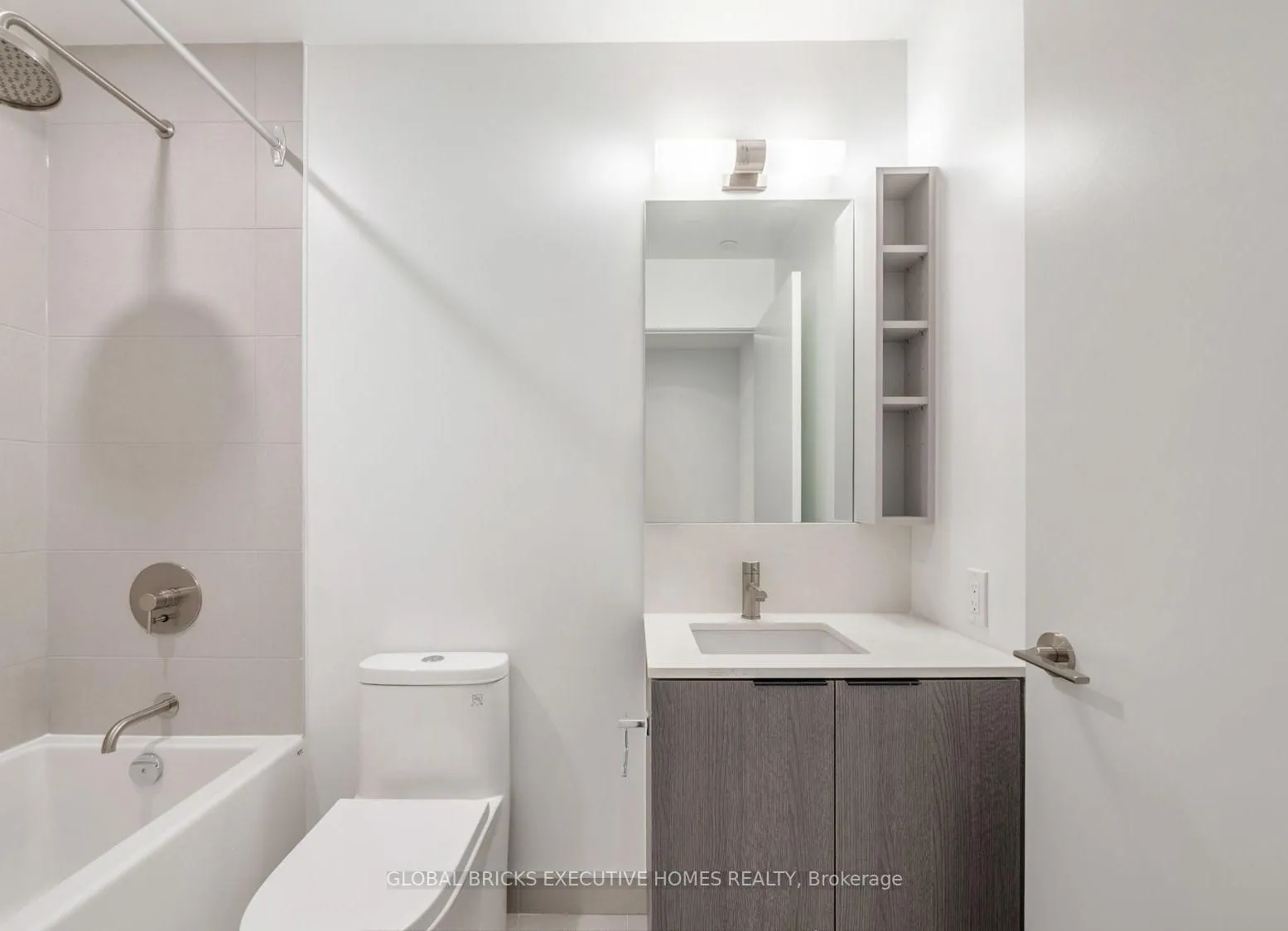 Photo 17 of Unit 1011, 55 Mercer Street, Toronto, Waterfront Communities — HOMEH