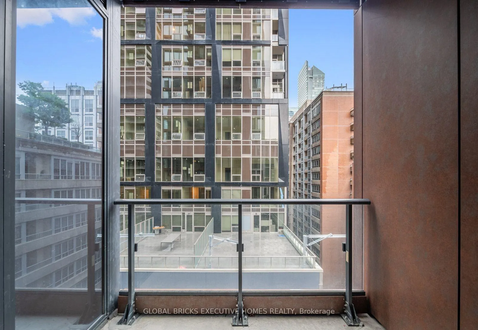 Photo 33 of Unit 1011, 55 Mercer Street, Toronto, Waterfront Communities — HOMEH