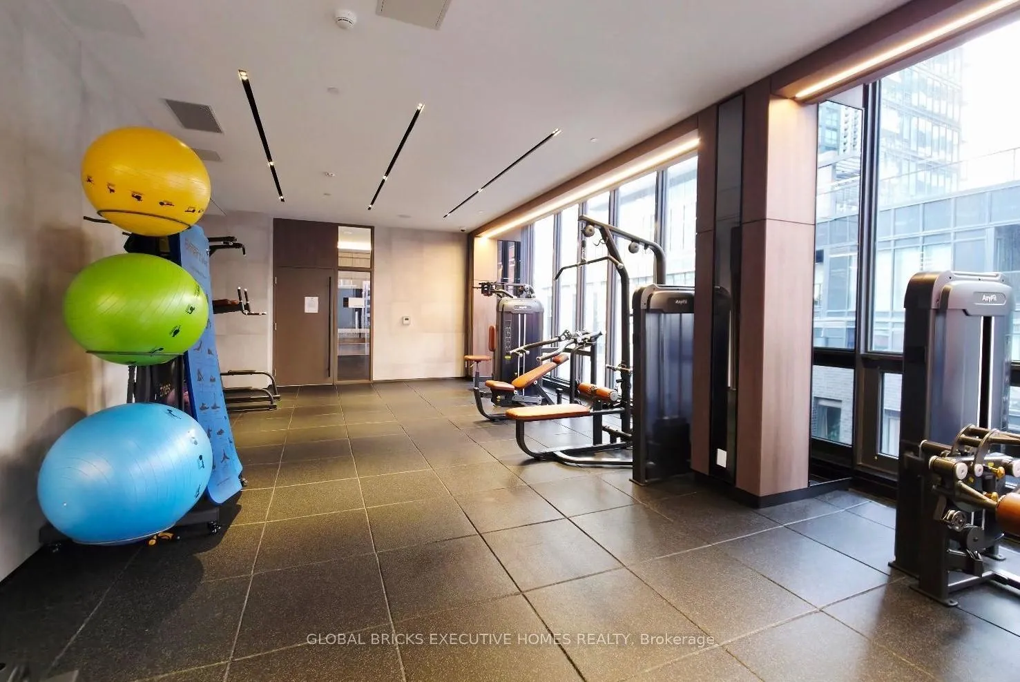 Photo 42 of Unit 1011, 55 Mercer Street, Toronto, Waterfront Communities — HOMEH