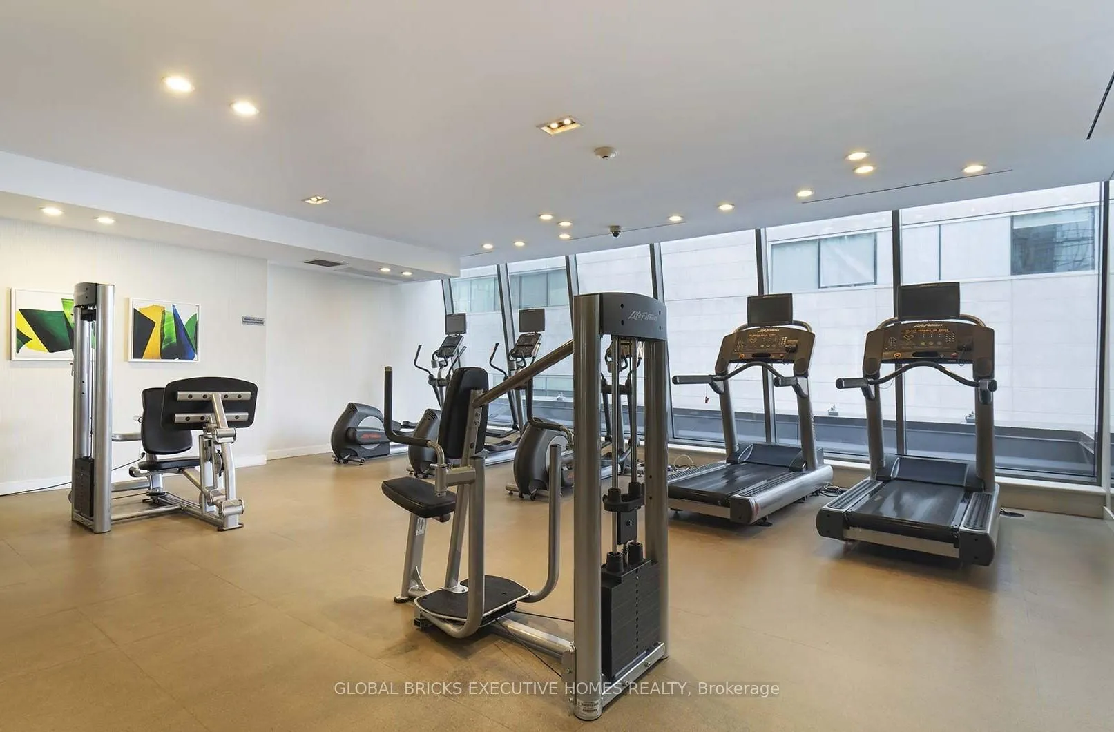 Photo 9 of Unit 501, 832 Bay Street, Toronto, Bay Street Corridor — HOMEH