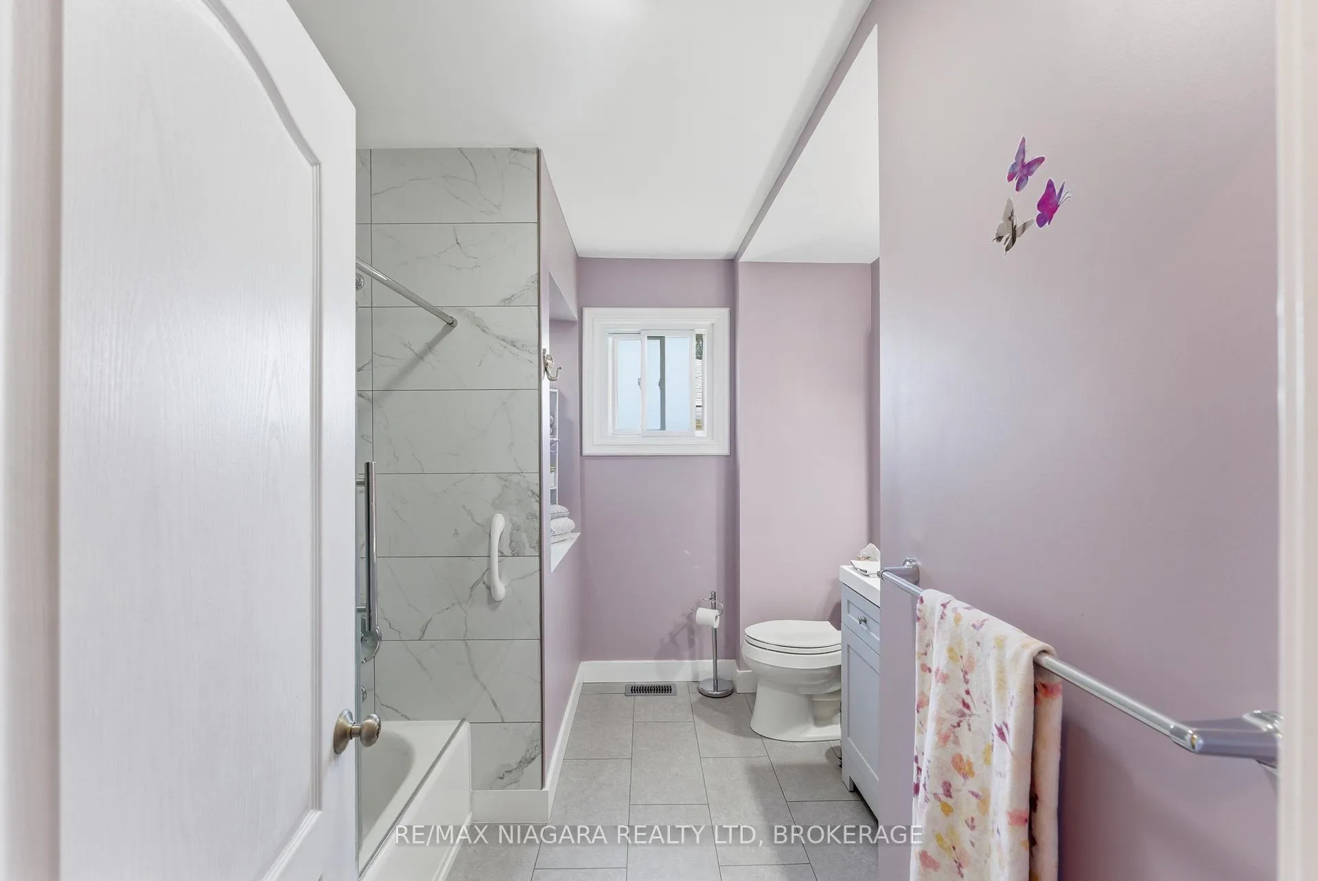 Photo 10 of 3169 Frances Avenue, Niagara Falls, Church's Lane — HOMEH