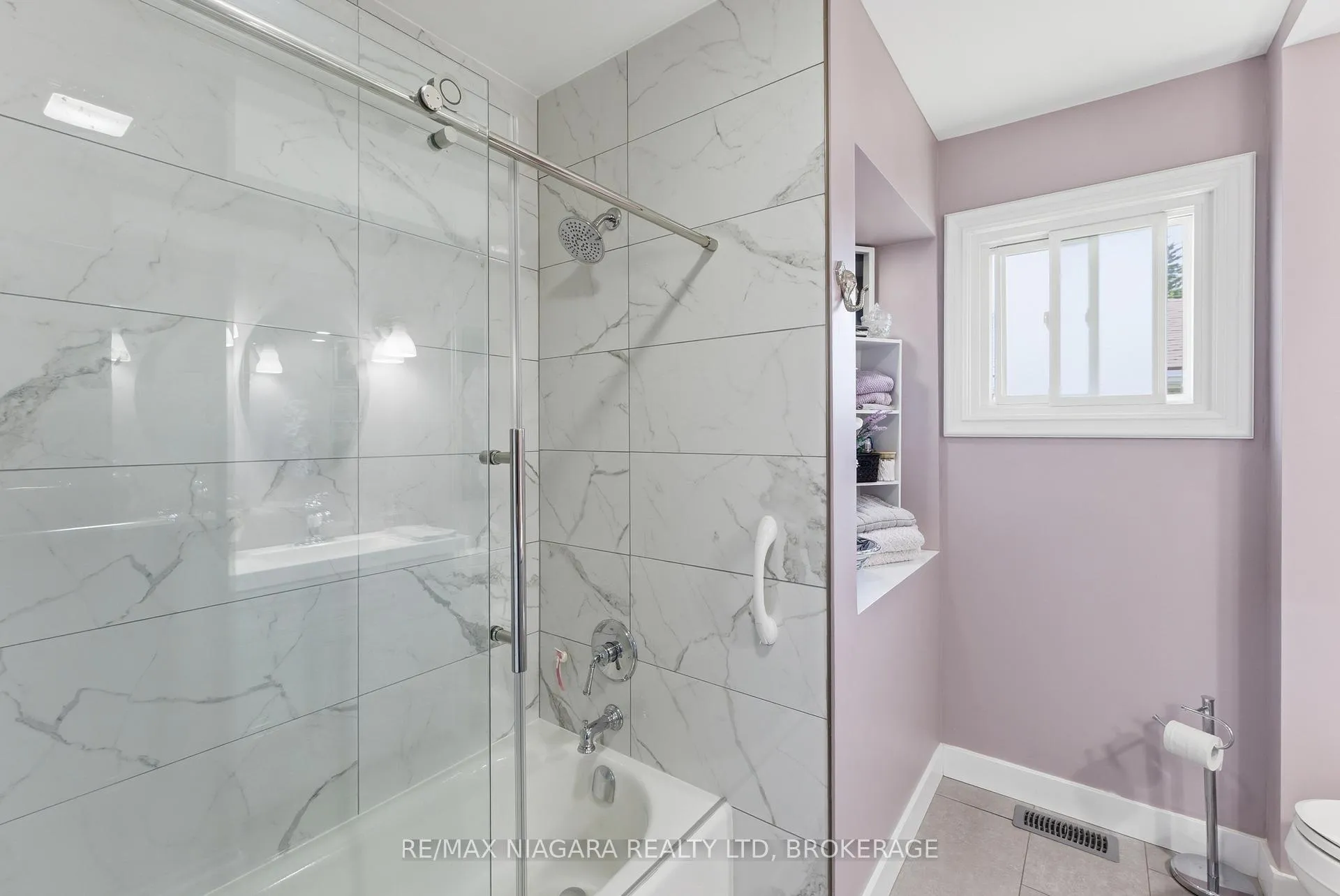 Photo 12 of 3169 Frances Avenue, Niagara Falls, Church's Lane — HOMEH