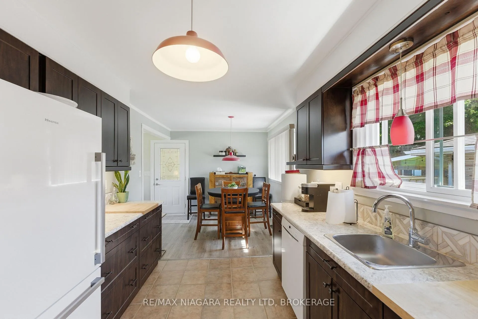 Photo 18 of 3169 Frances Avenue, Niagara Falls, Church's Lane — HOMEH