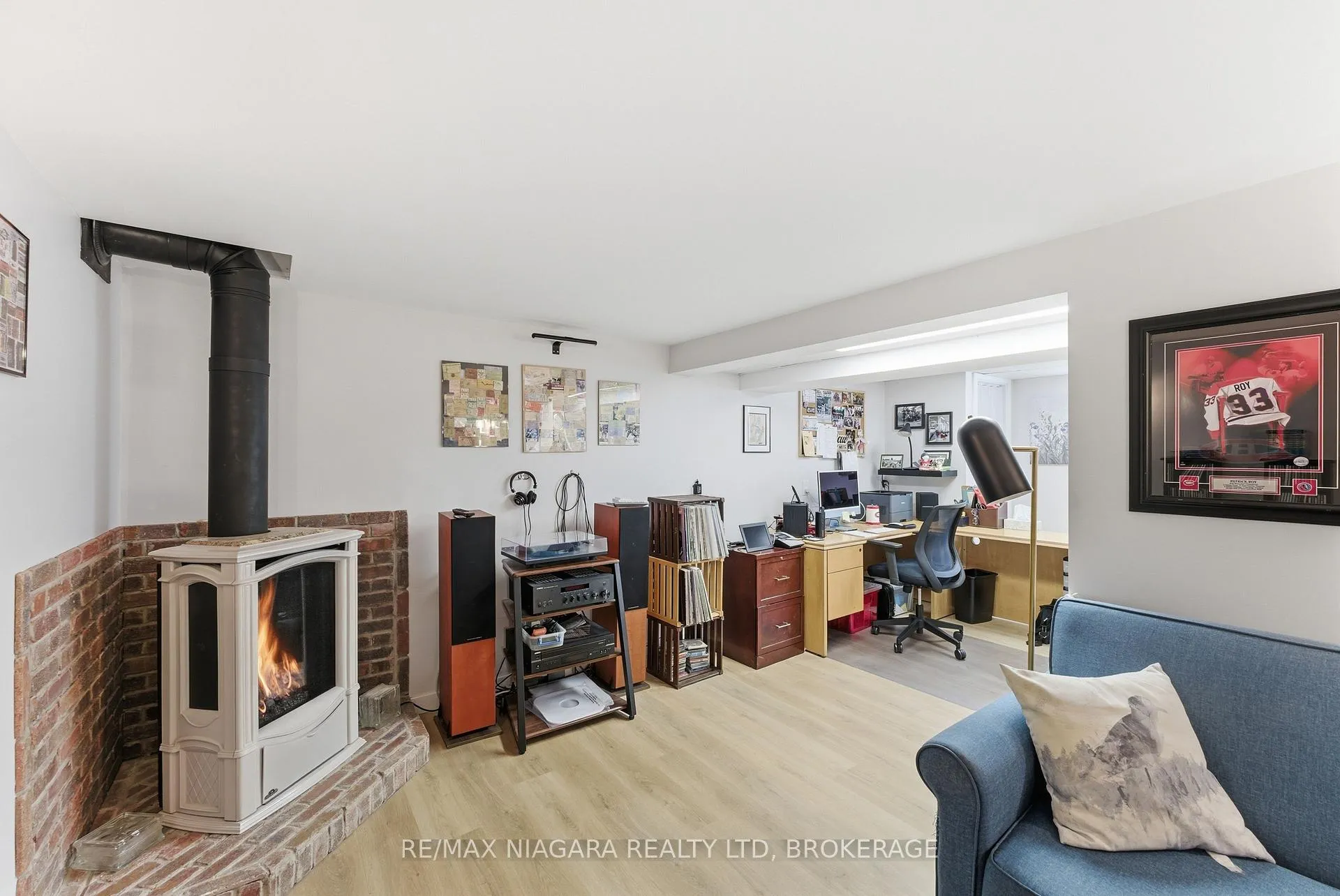 Photo 29 of 3169 Frances Avenue, Niagara Falls, Church's Lane — HOMEH