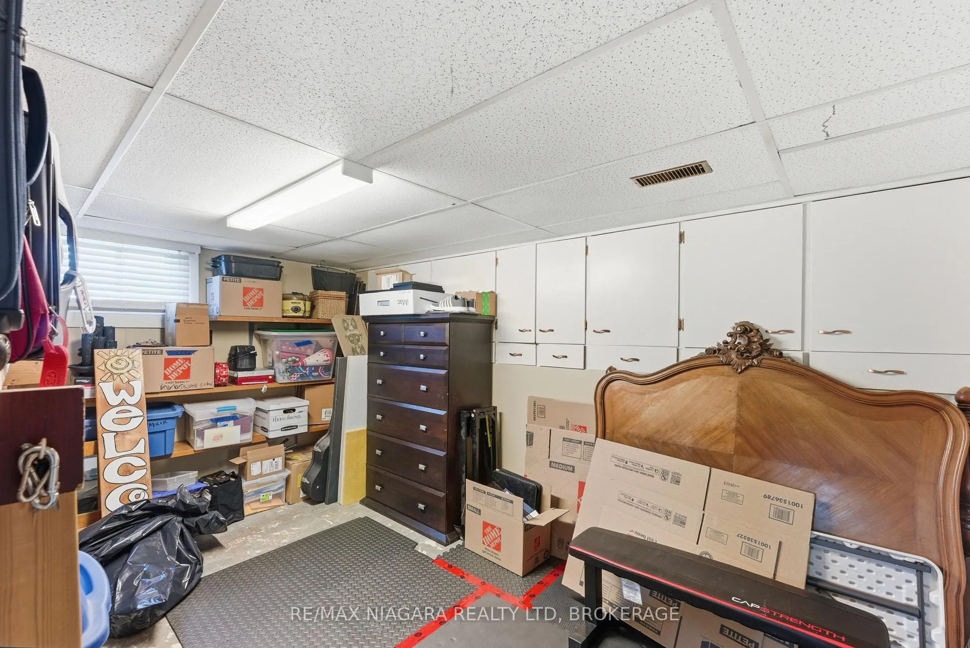 Photo 31 of 3169 Frances Avenue, Niagara Falls, Church's Lane — HOMEH