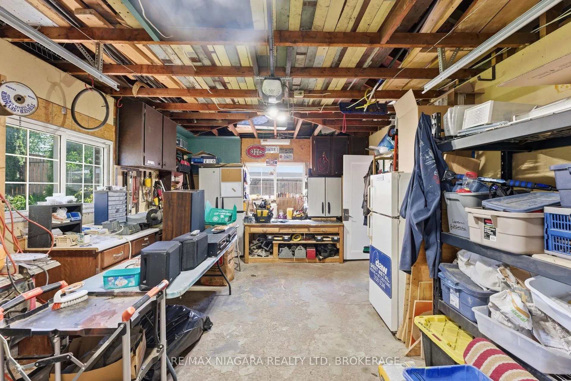 Photo 36 of 3169 Frances Avenue, Niagara Falls, Church's Lane — HOMEH
