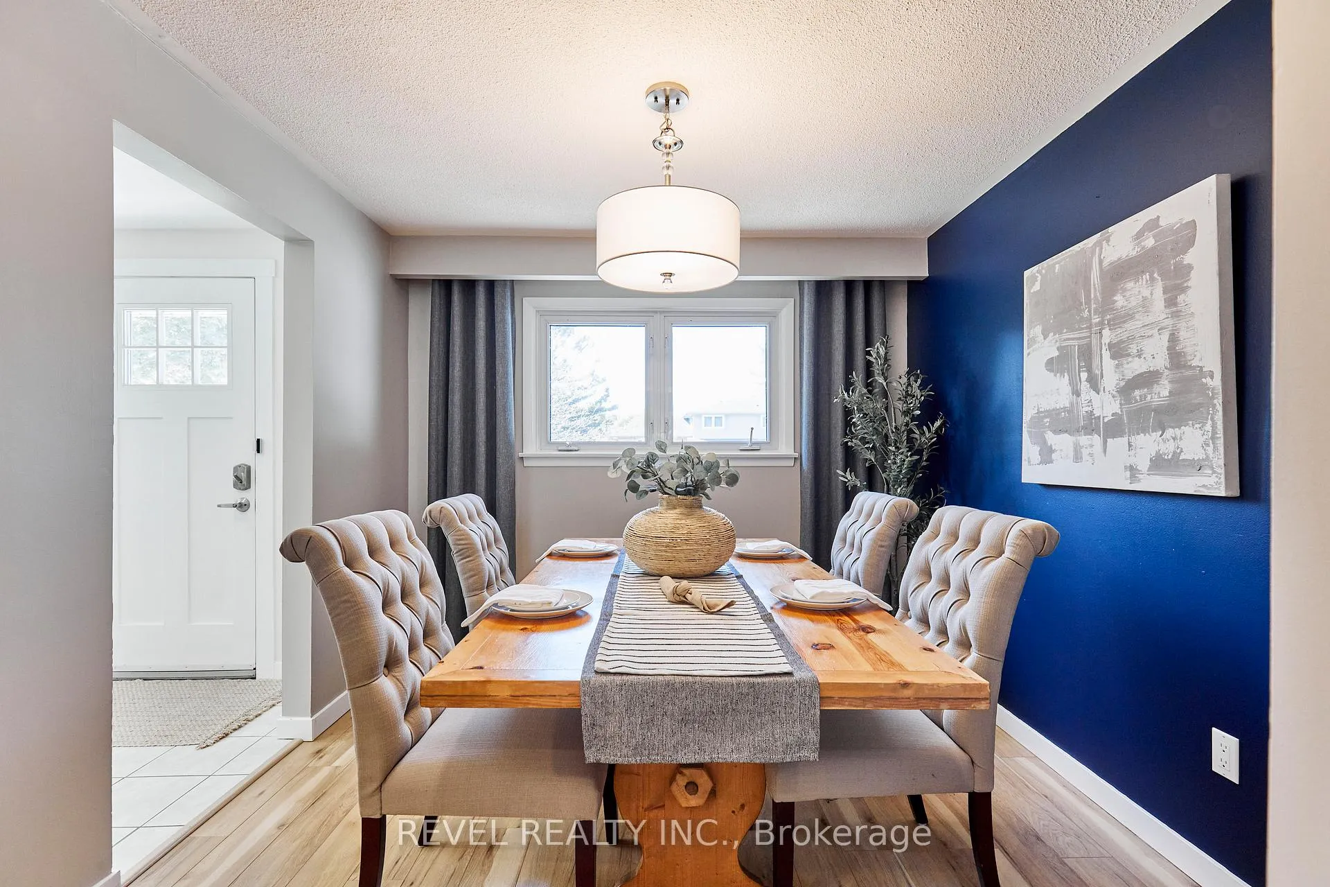Photo 9 of 80 Clover Ridge Drive E, Ajax, South East — HOMEH