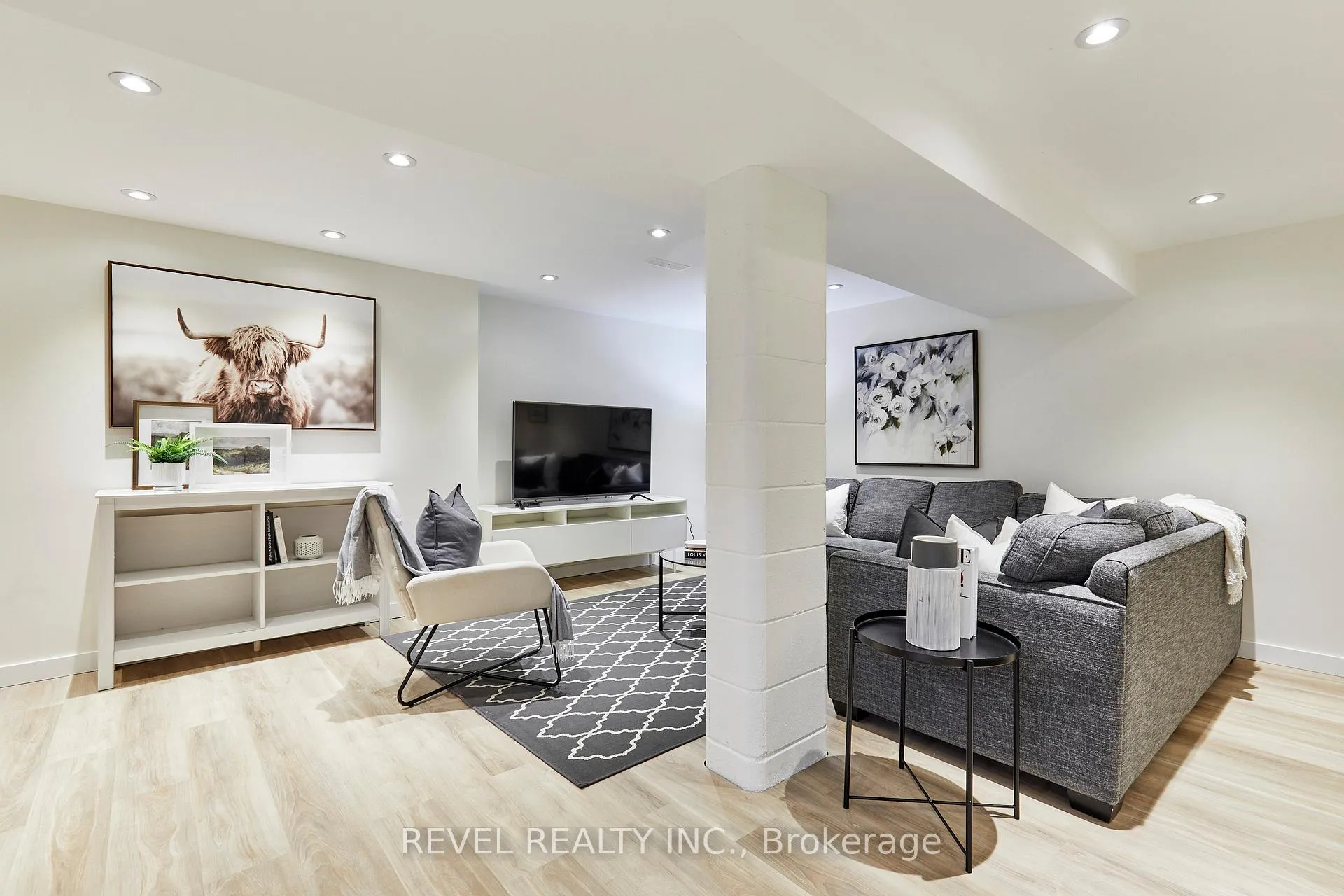 Photo 20 of 80 Clover Ridge Drive E, Ajax, South East — HOMEH