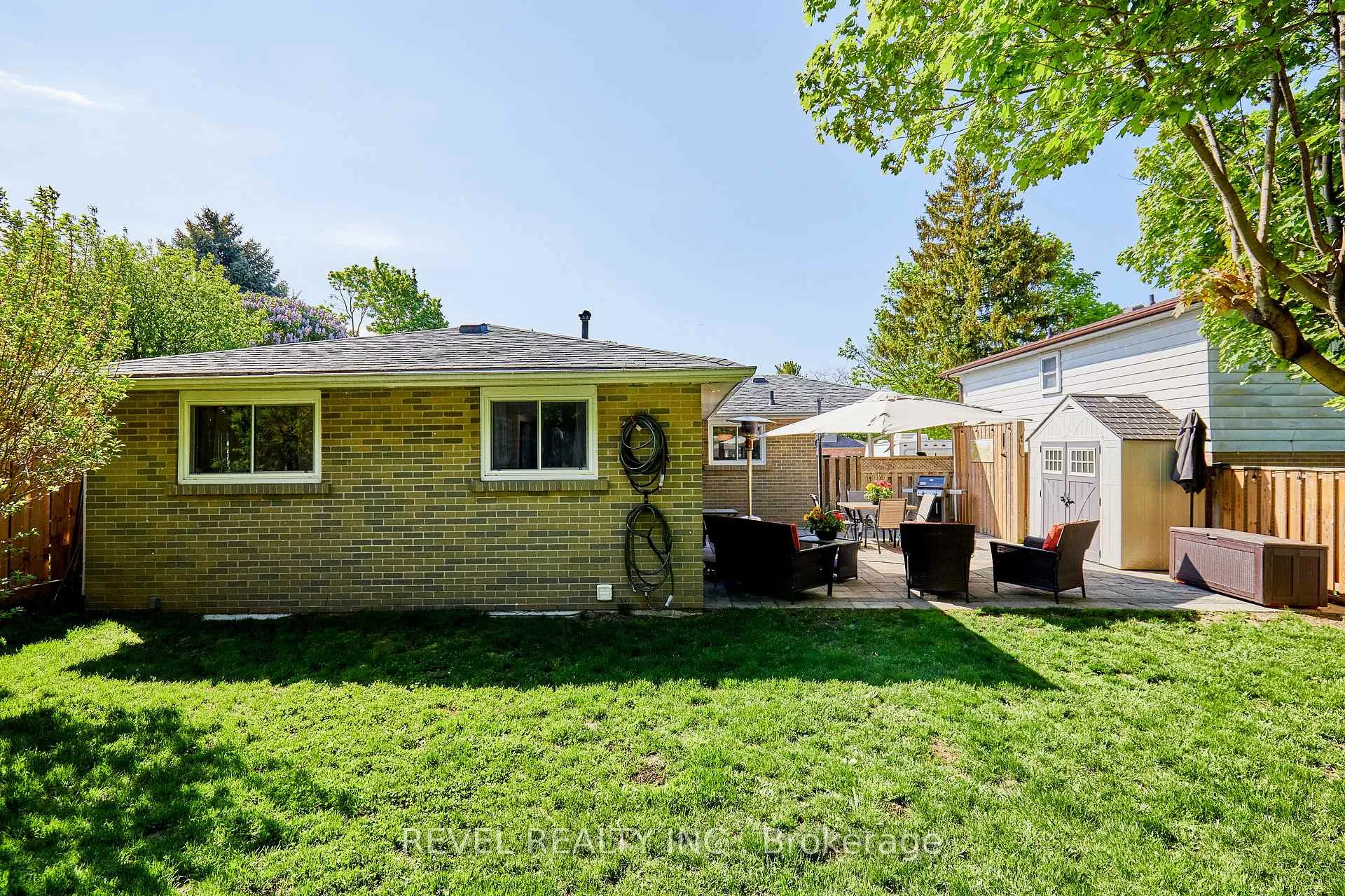 Photo 27 of 80 Clover Ridge Drive E, Ajax, South East — HOMEH