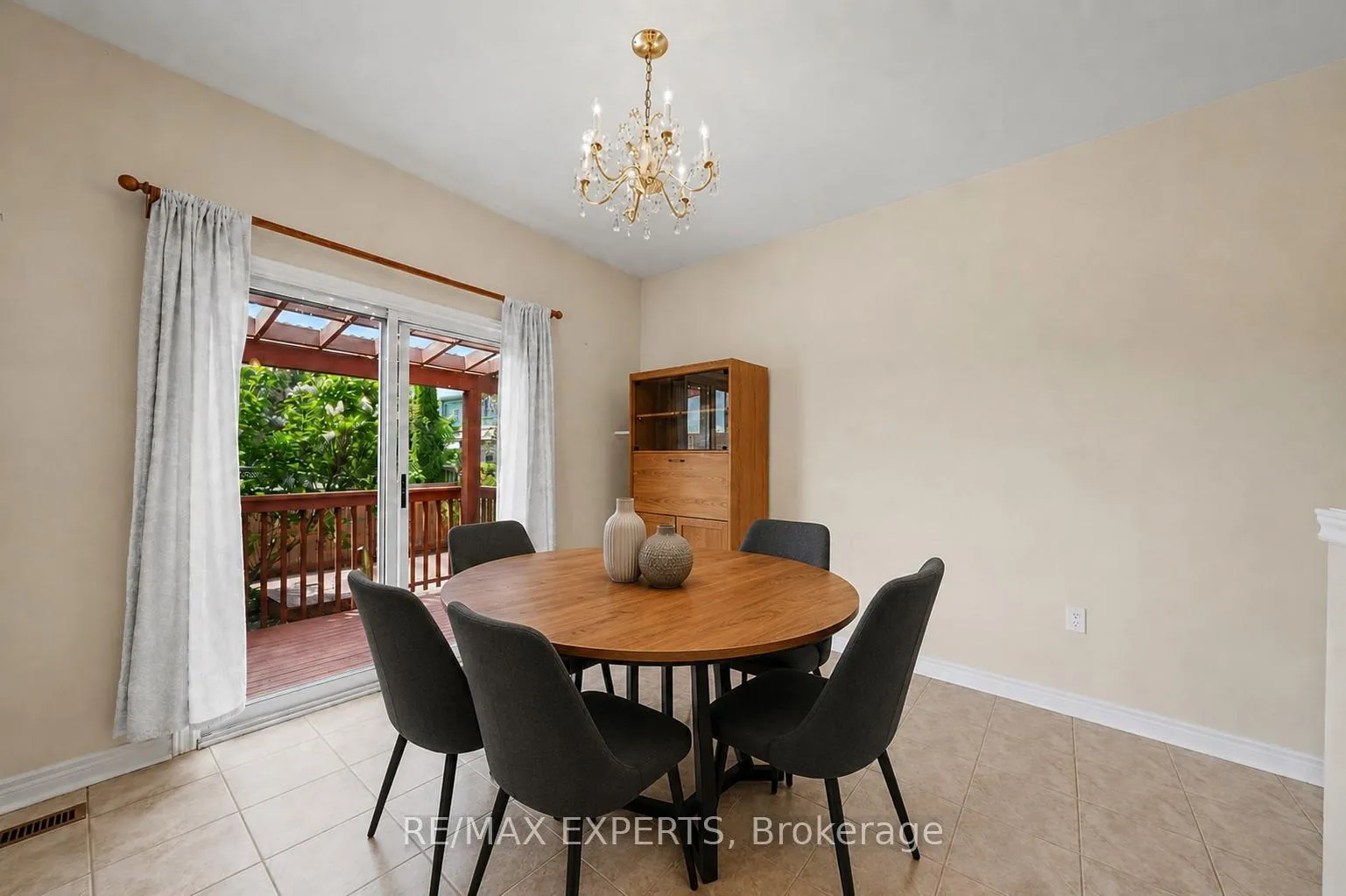 Photo 14 of 115 Harvest Moon Drive, Caledon, Bolton West — HOMEH