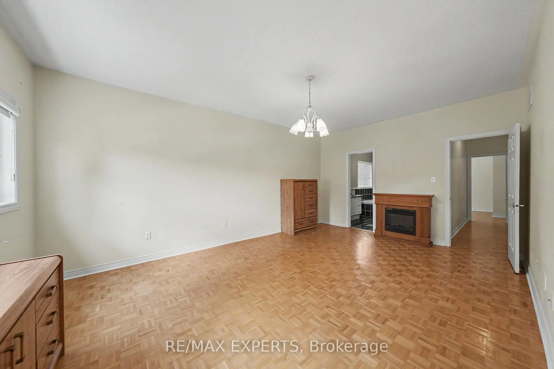 Photo 21 of 115 Harvest Moon Drive, Caledon, Bolton West — HOMEH