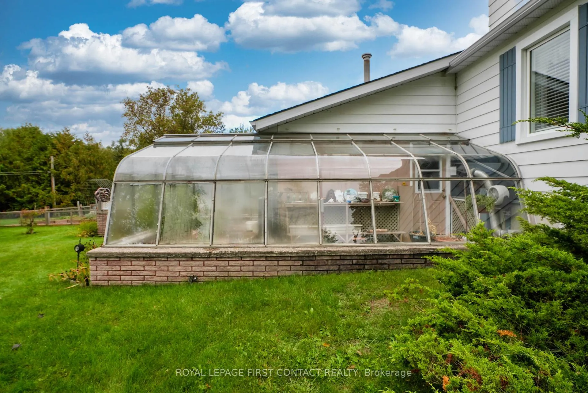 Photo 5 of 204 Dominion Drive, Clearview, Stayner — HOMEH