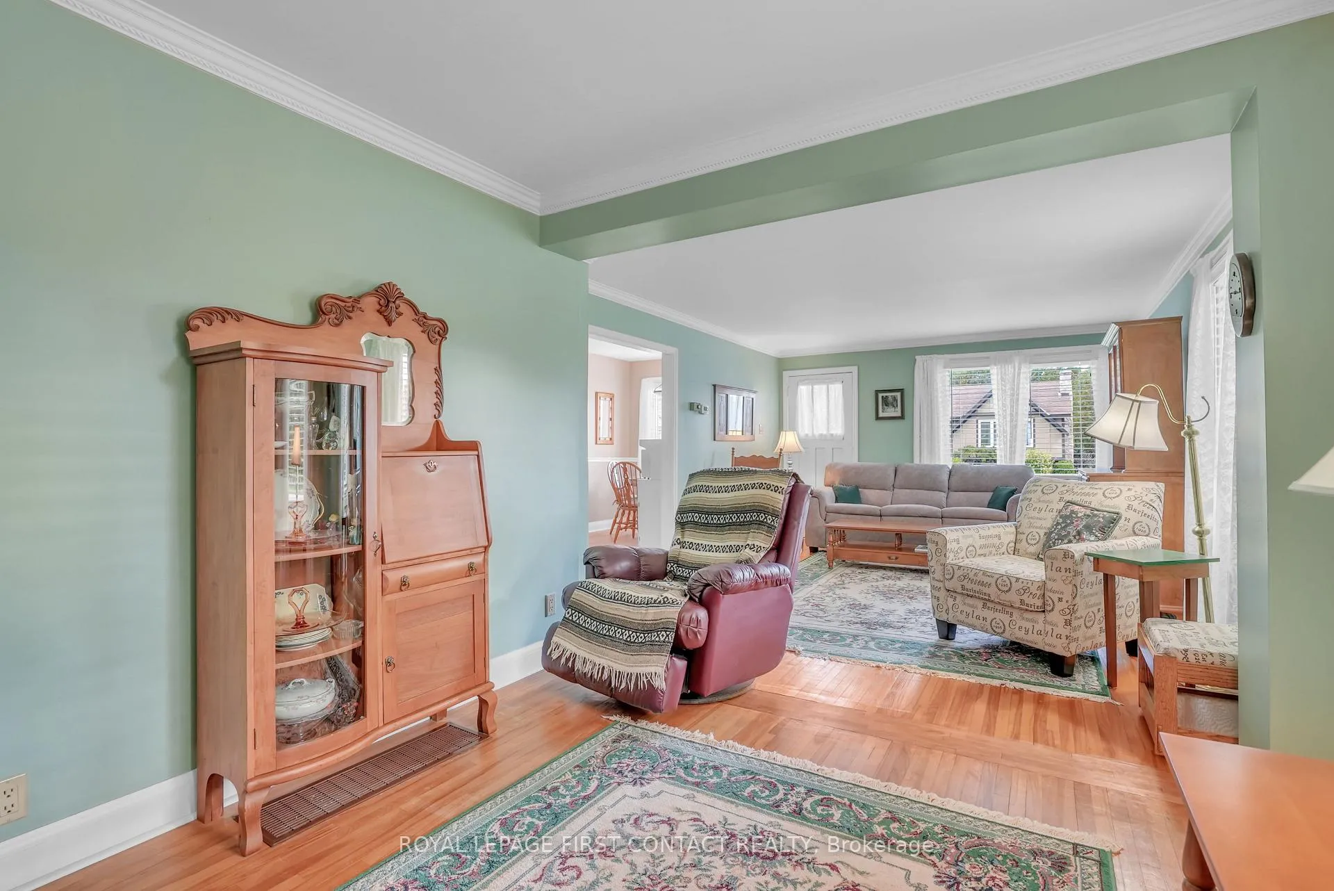 Photo 21 of 204 Dominion Drive, Clearview, Stayner — HOMEH