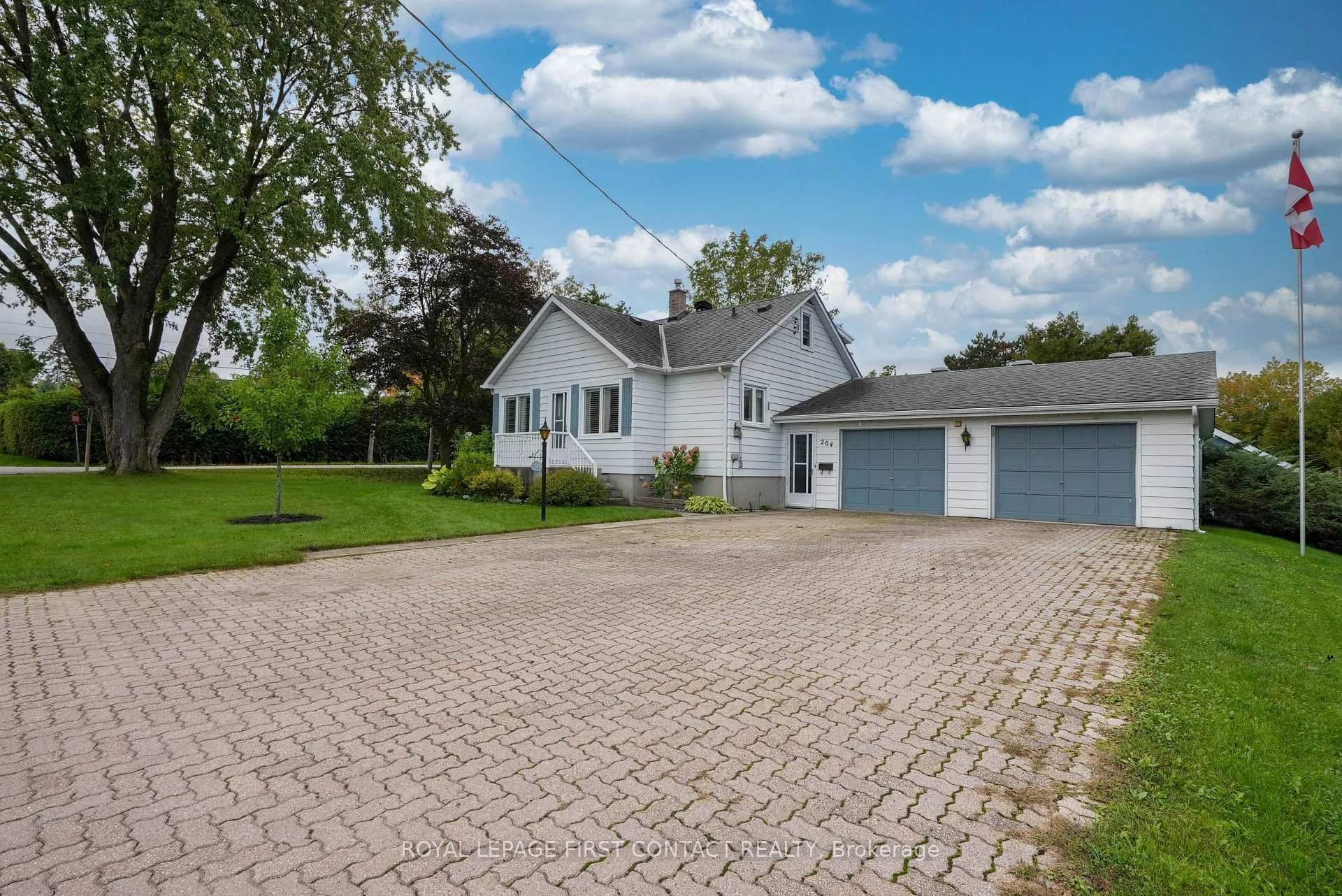 Photo 41 of 204 Dominion Drive, Clearview, Stayner — HOMEH