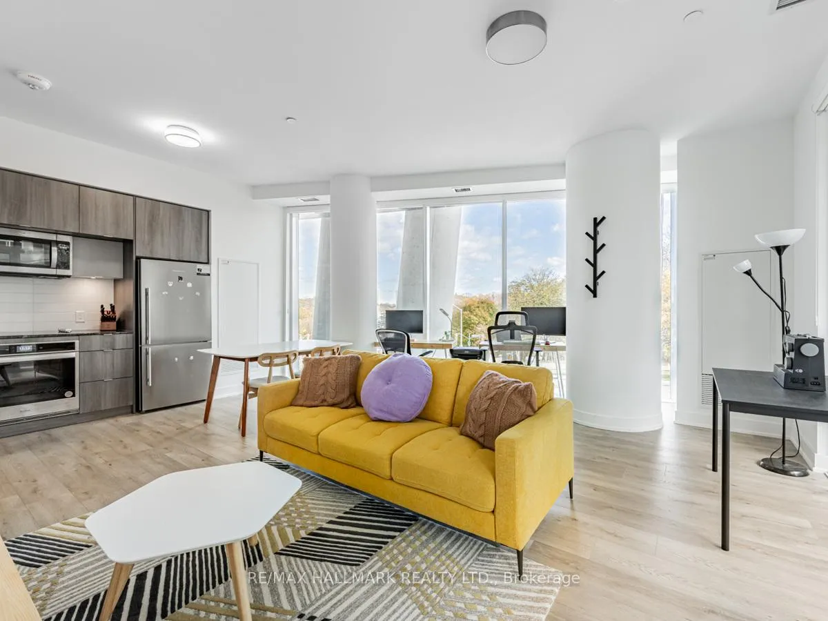 Photo 8 of Unit 318, 585 Bloor Street E, Toronto, North St. James Town — HOMEH