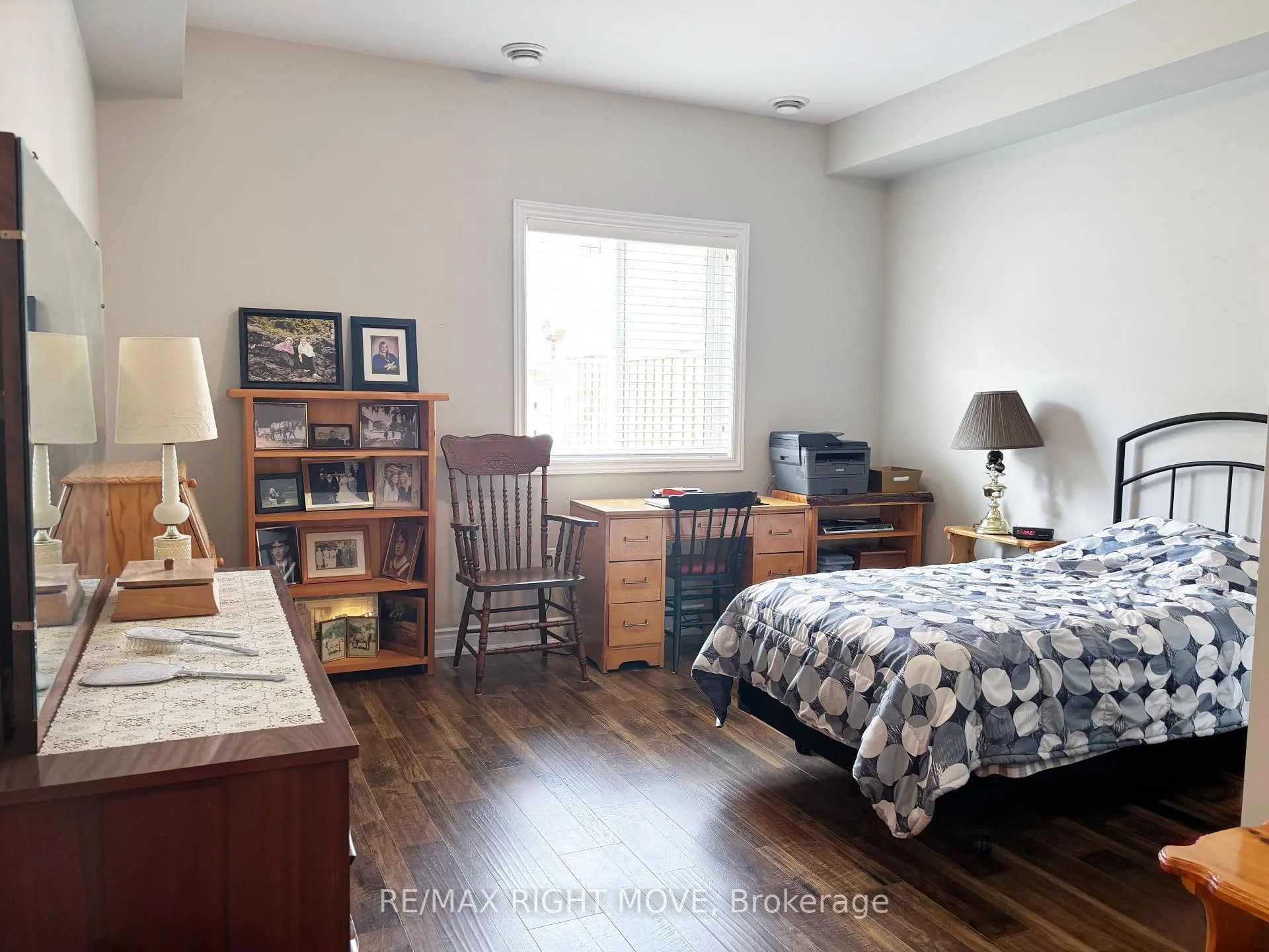 Photo 13 of 195 Lucy Lane, Orillia — HOMEH