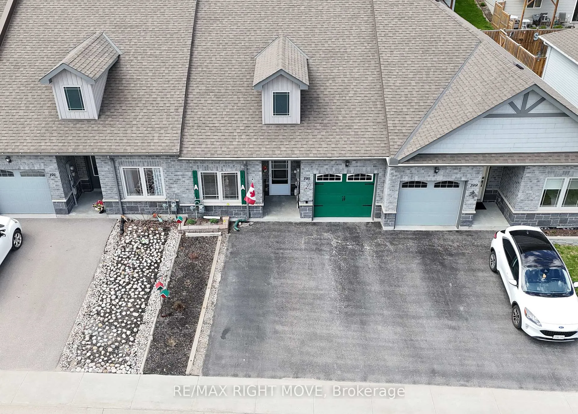 Photo 18 of 195 Lucy Lane, Orillia — HOMEH