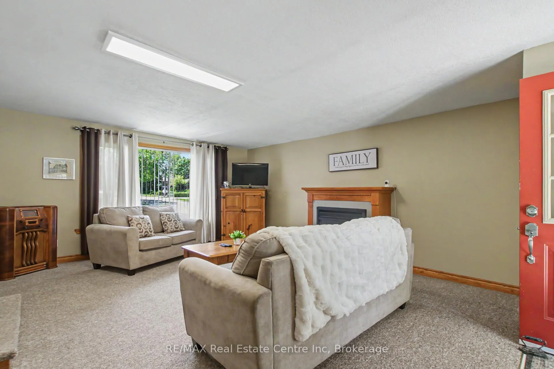Photo 11 of 17 Campion Avenue, Guelph, Exhibition Park — HOMEH