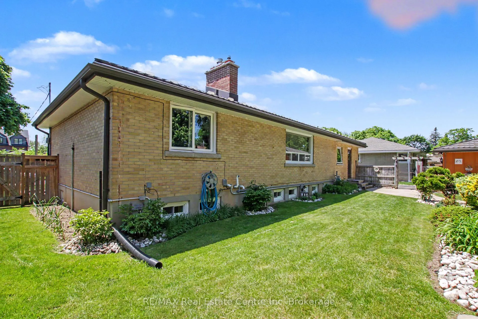 Photo 32 of 17 Campion Avenue, Guelph, Exhibition Park — HOMEH