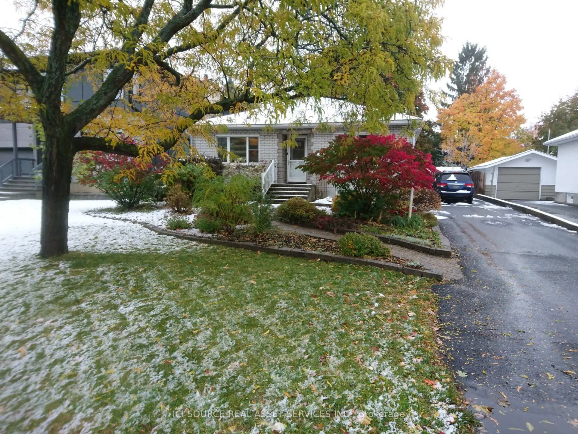 Photo of 312 Mountbatten Avenue