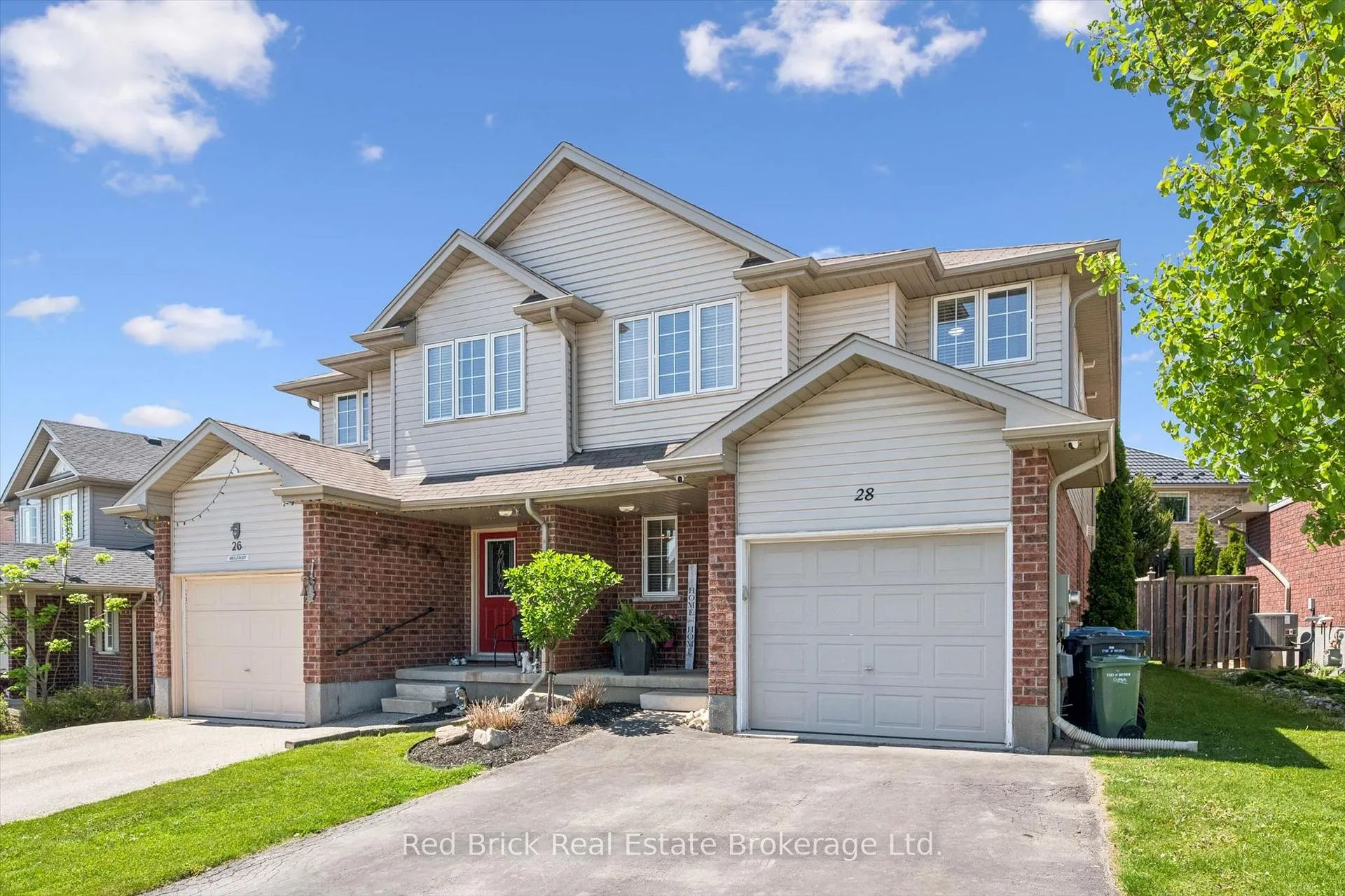Photo 2 of 28 Davison Drive, Guelph, Grange Road — HOMEH