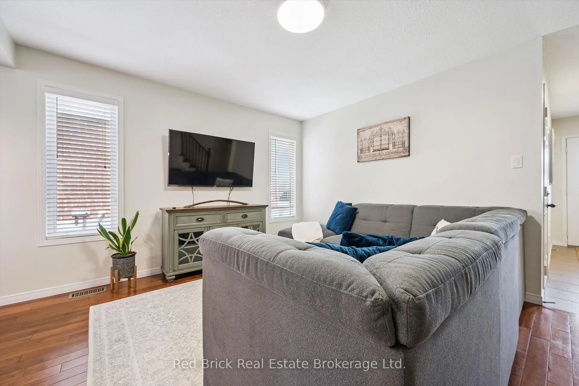 Photo 5 of 28 Davison Drive, Guelph, Grange Road — HOMEH