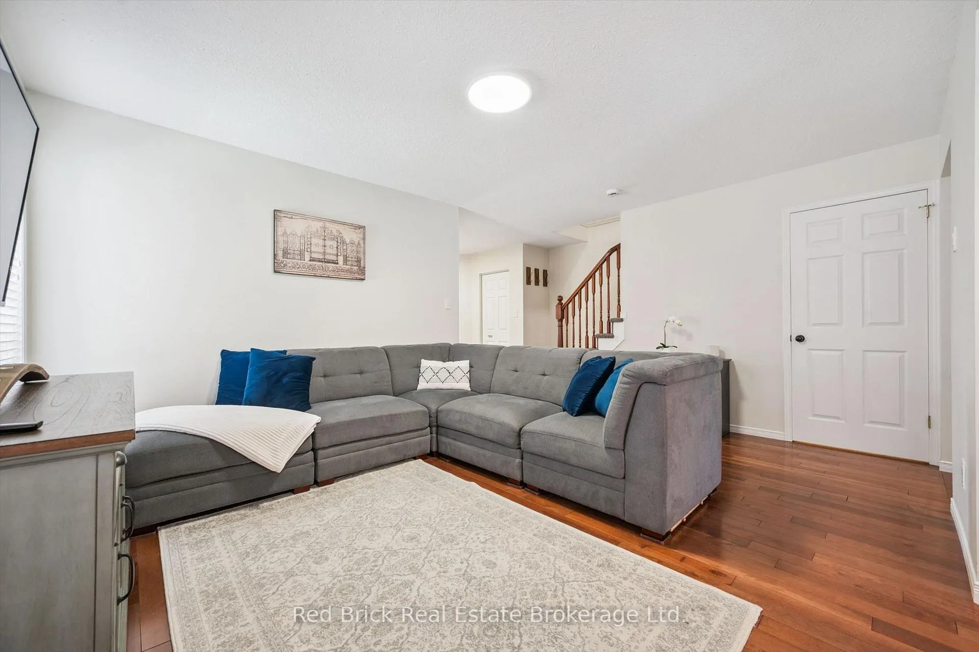 Photo 7 of 28 Davison Drive, Guelph, Grange Road — HOMEH
