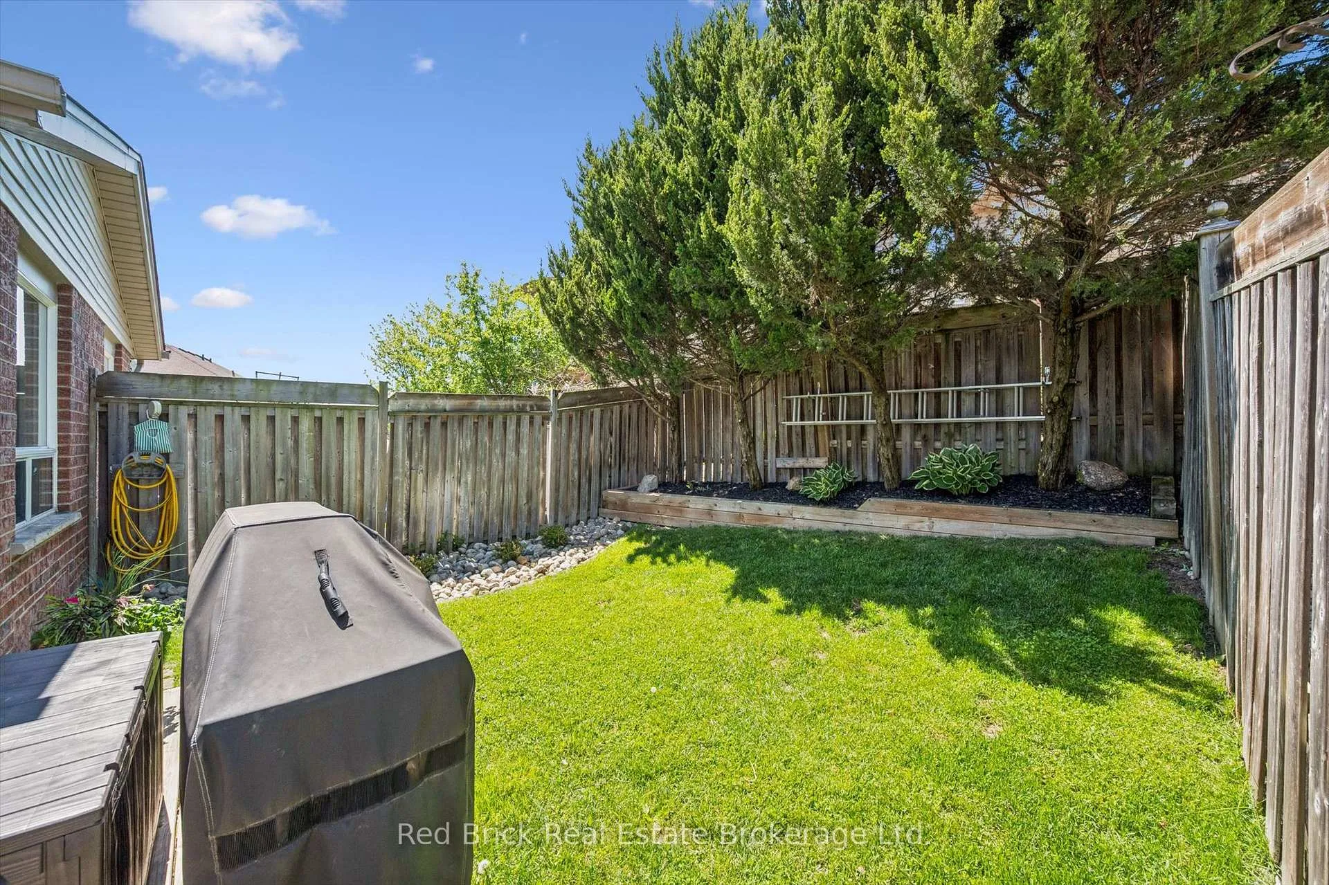 Photo 35 of 28 Davison Drive, Guelph, Grange Road — HOMEH