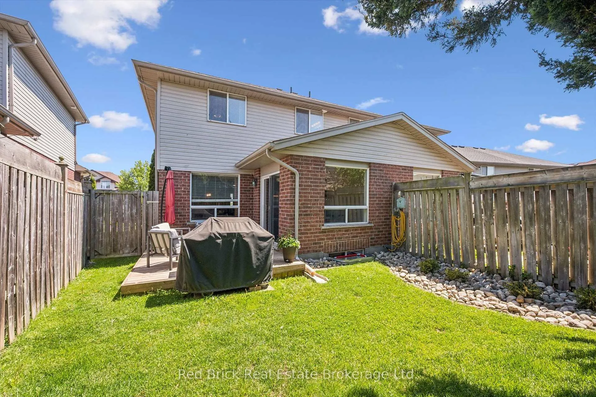 Photo 36 of 28 Davison Drive, Guelph, Grange Road — HOMEH
